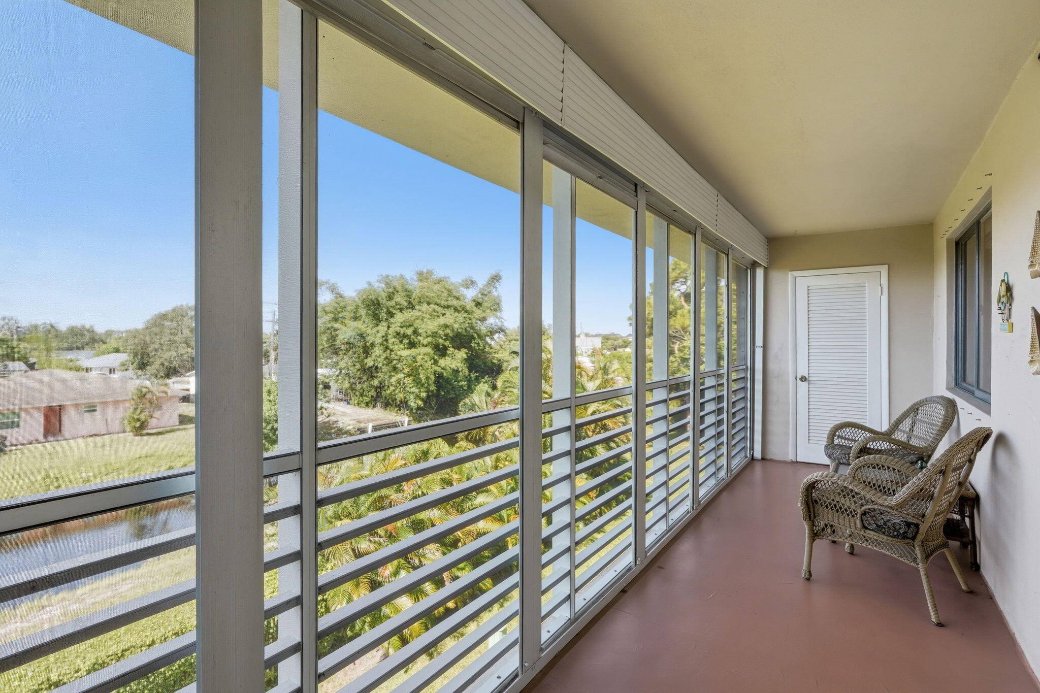 LAKE CLARKE GARDENS CONDO 18 - Residential