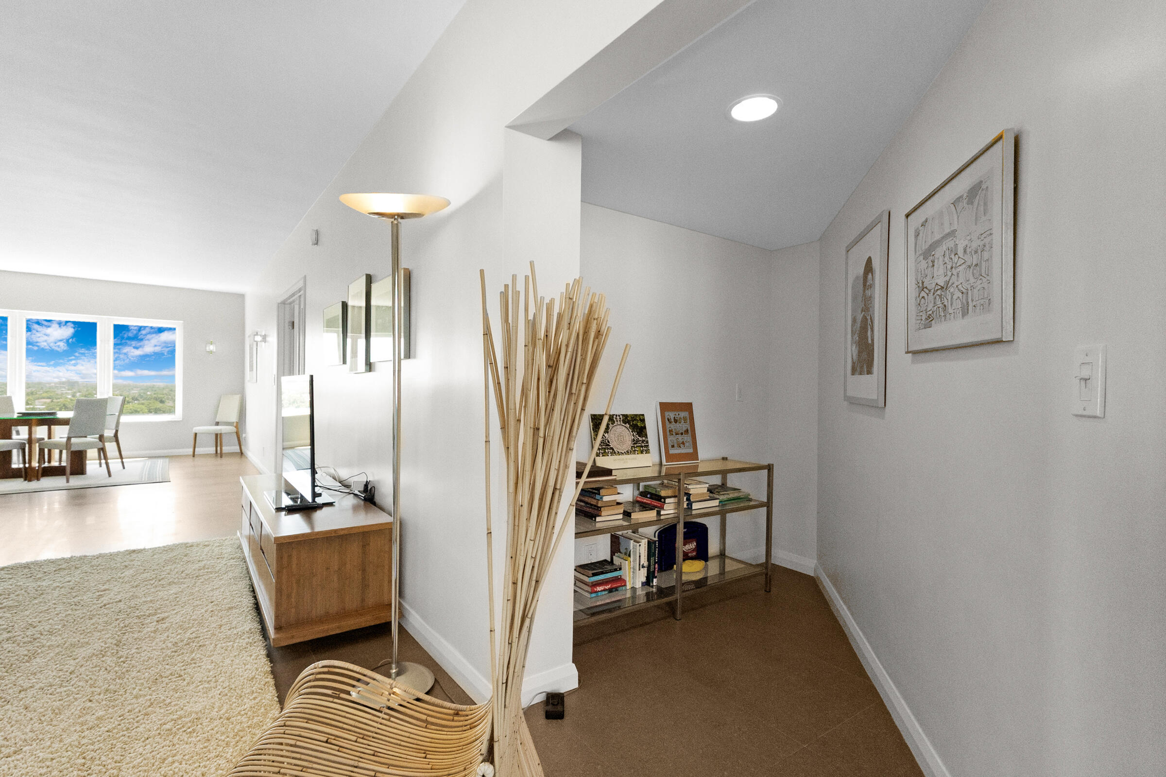 FOUR SEASONS CONDO - Residential