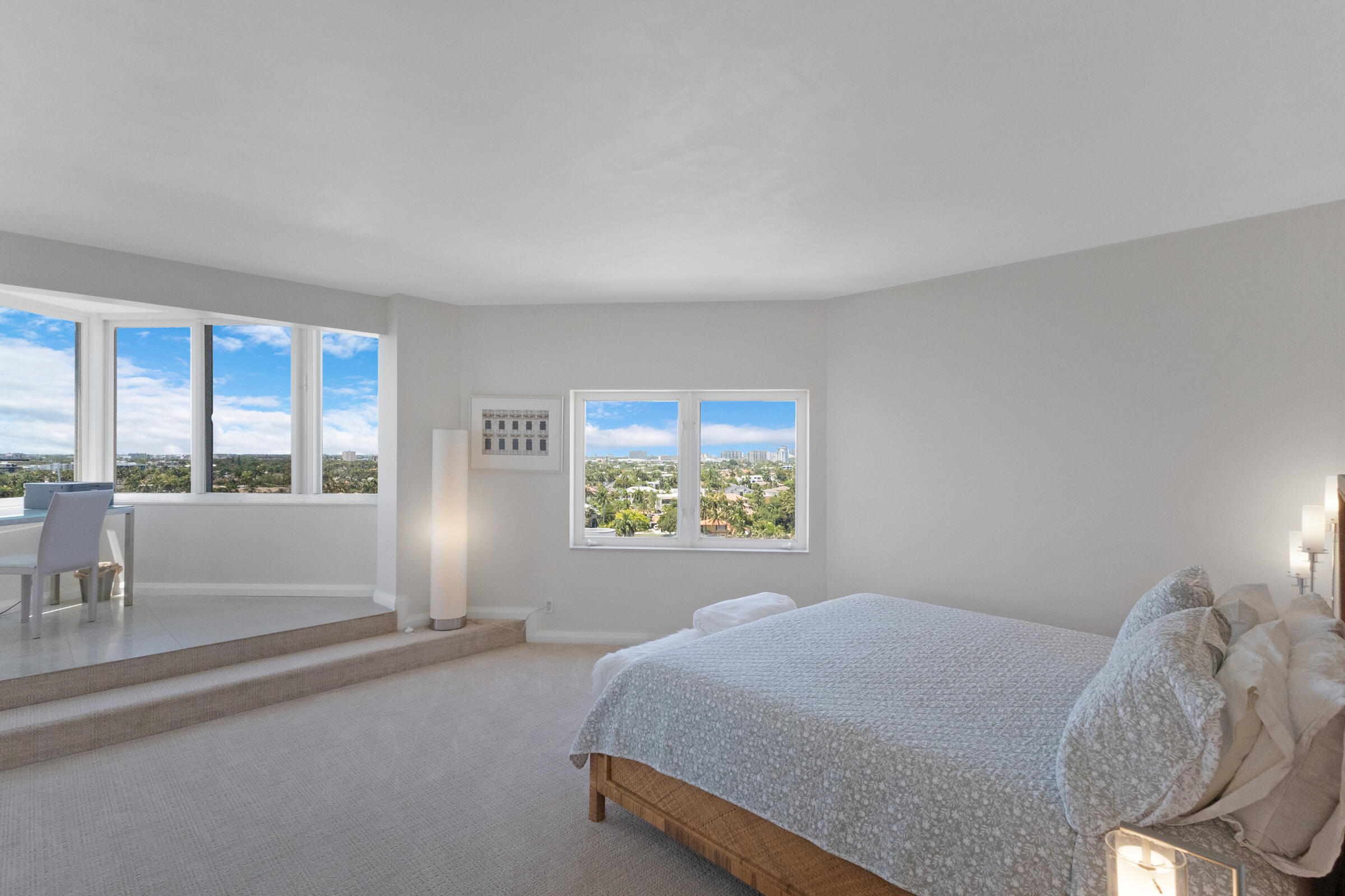 FOUR SEASONS CONDO - Residential