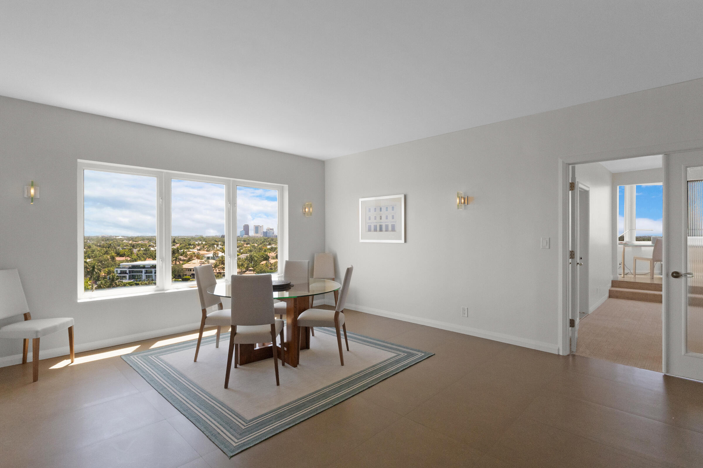 FOUR SEASONS CONDO - Residential