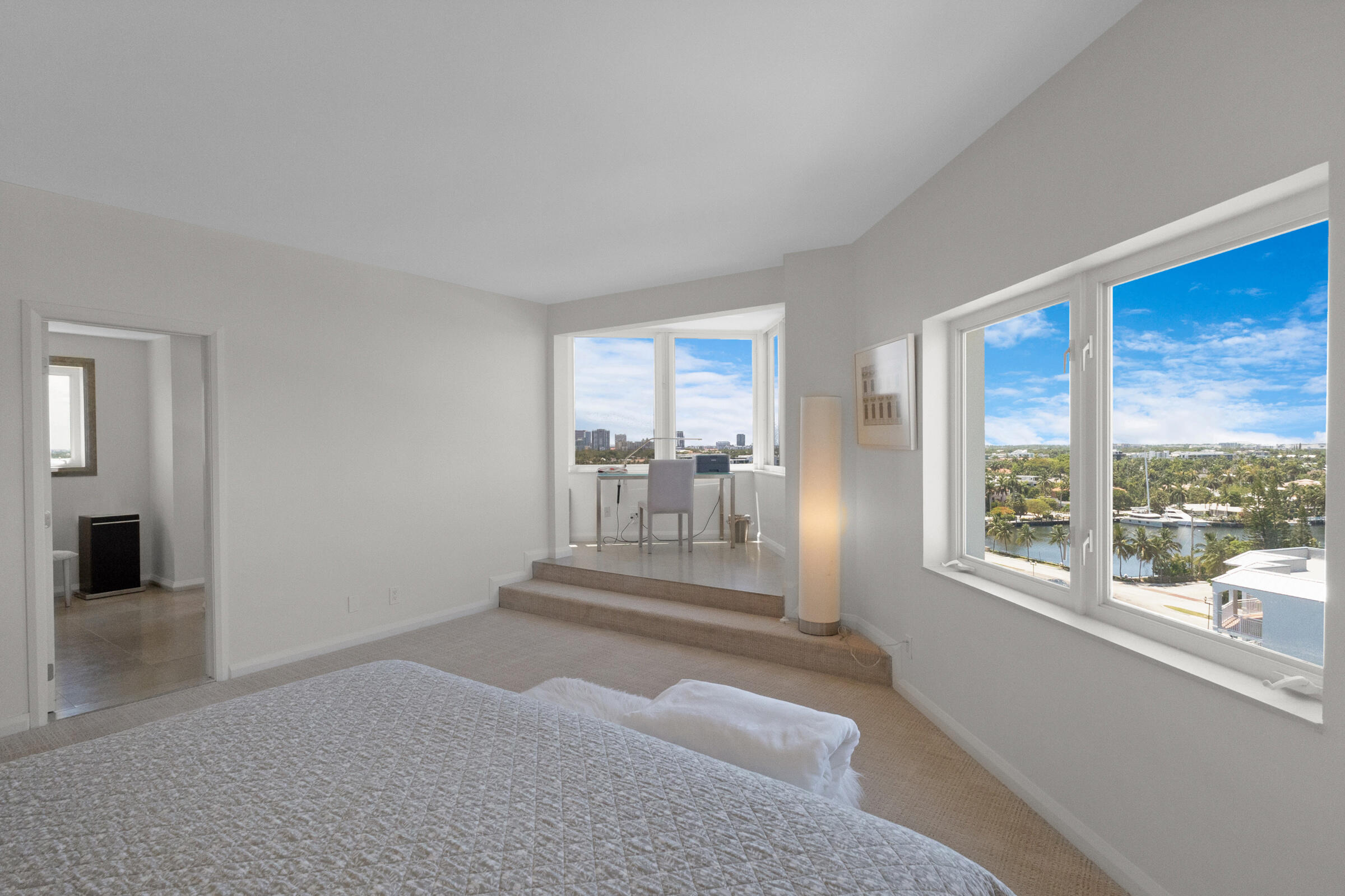 FOUR SEASONS CONDO - Residential