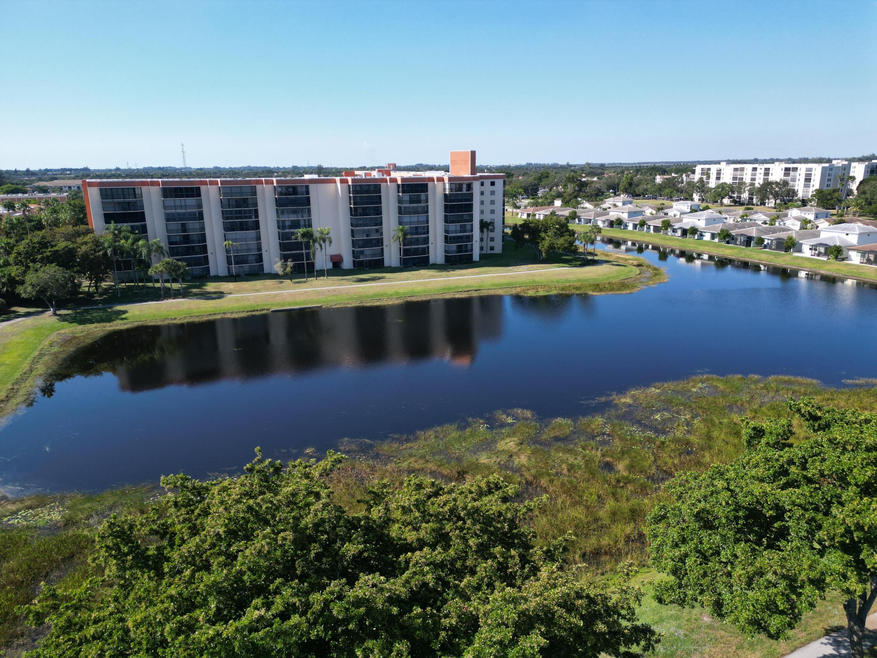 VILLAGES OF ORIOLE DEAUVILLE CONDO - Residential