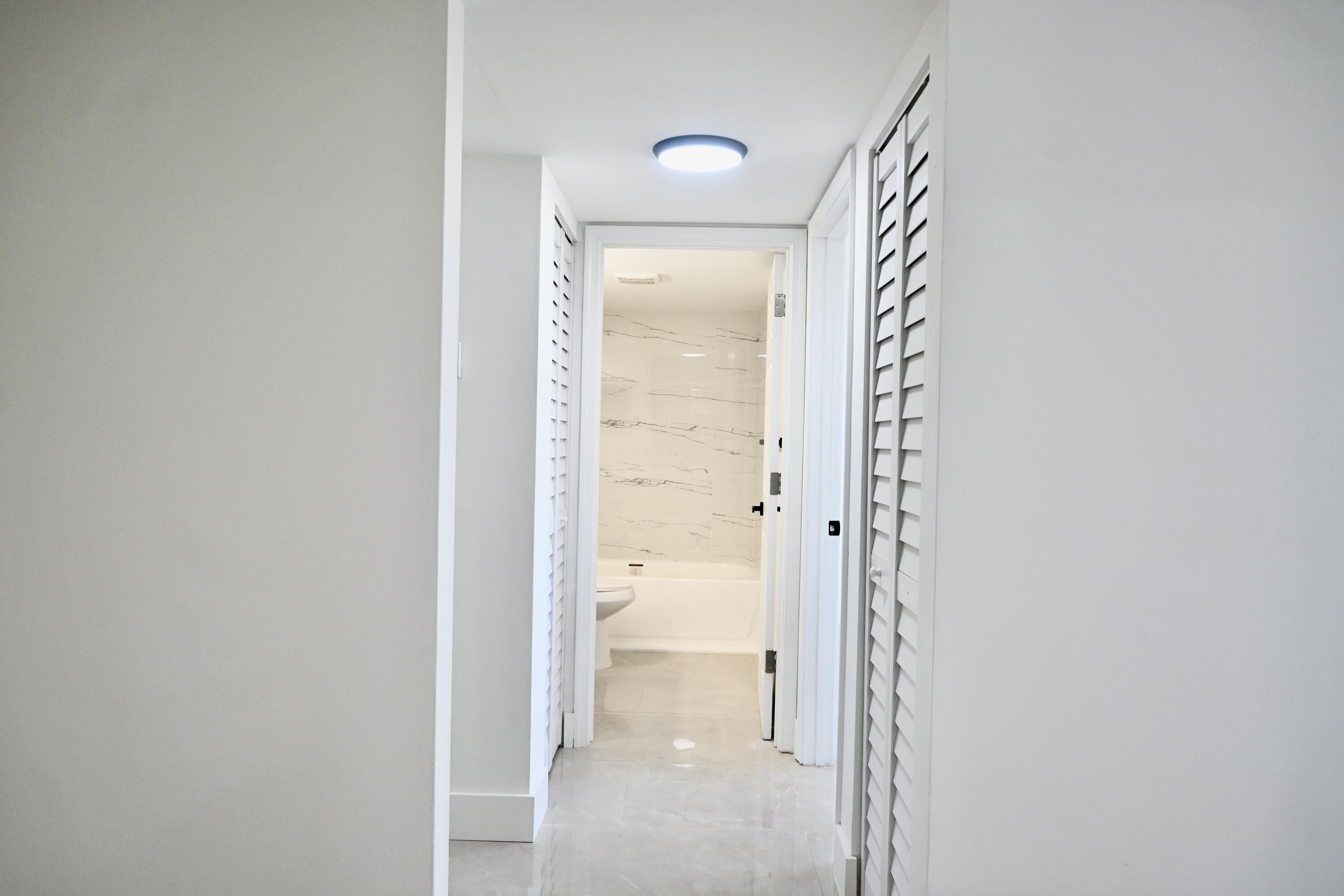 VILLAGES OF ORIOLE DEAUVILLE CONDO - Residential