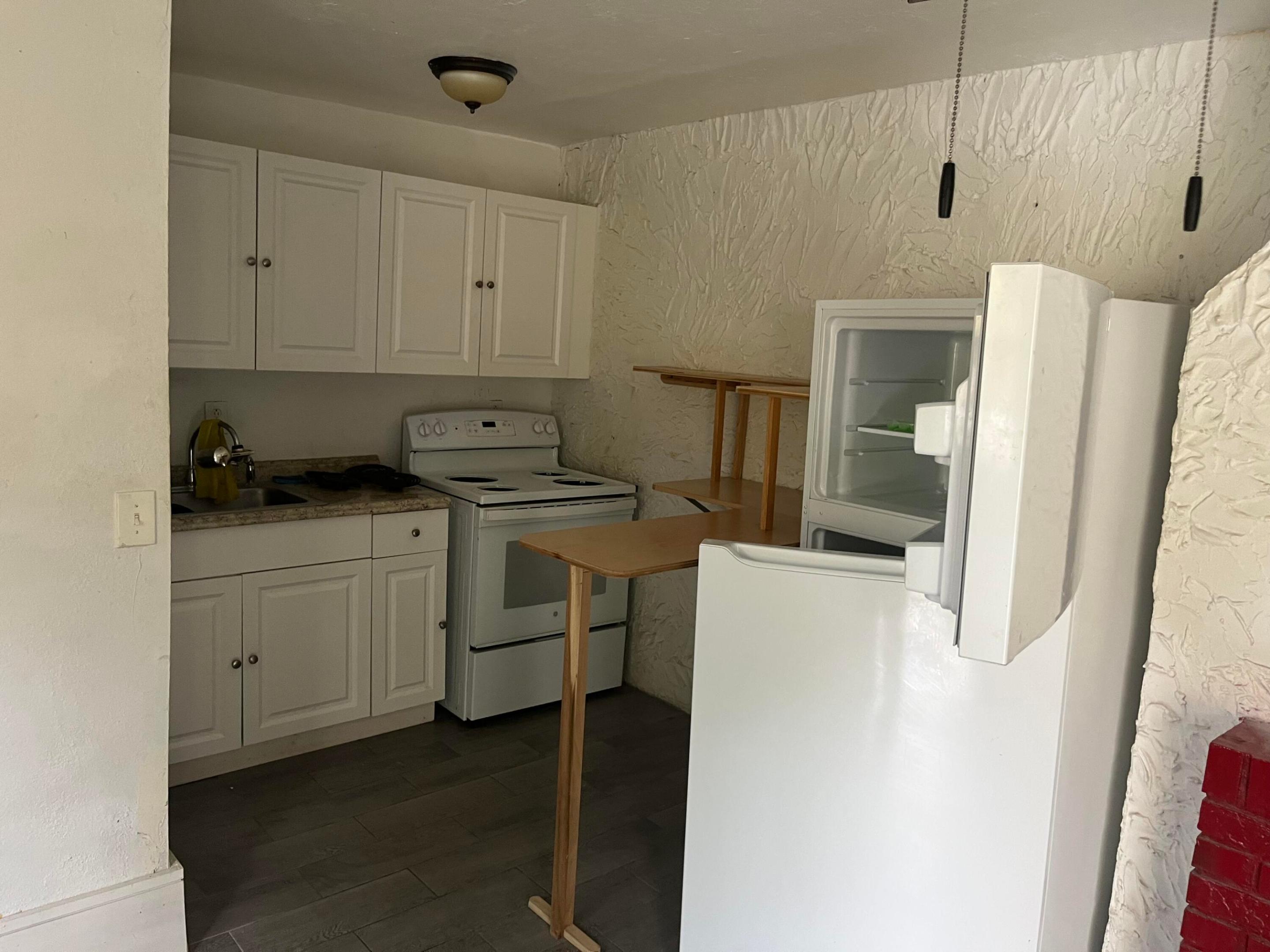 BONNYVIEW ADD 2 - Residential Lease