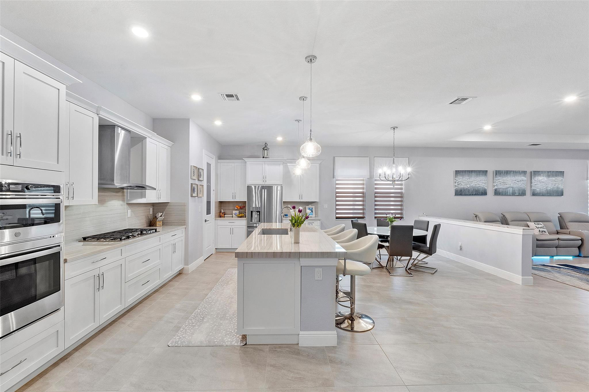 PARKLAND BAY - Residential