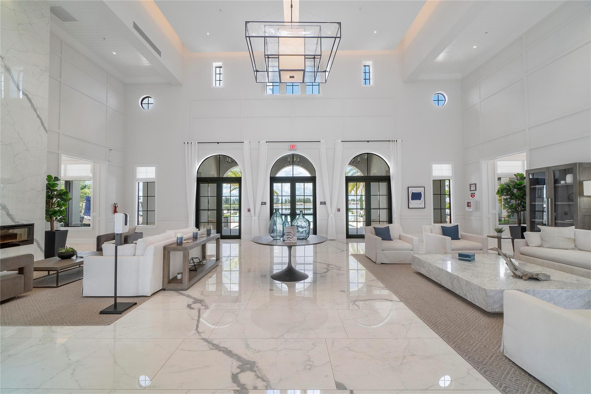 PARKLAND BAY - Residential