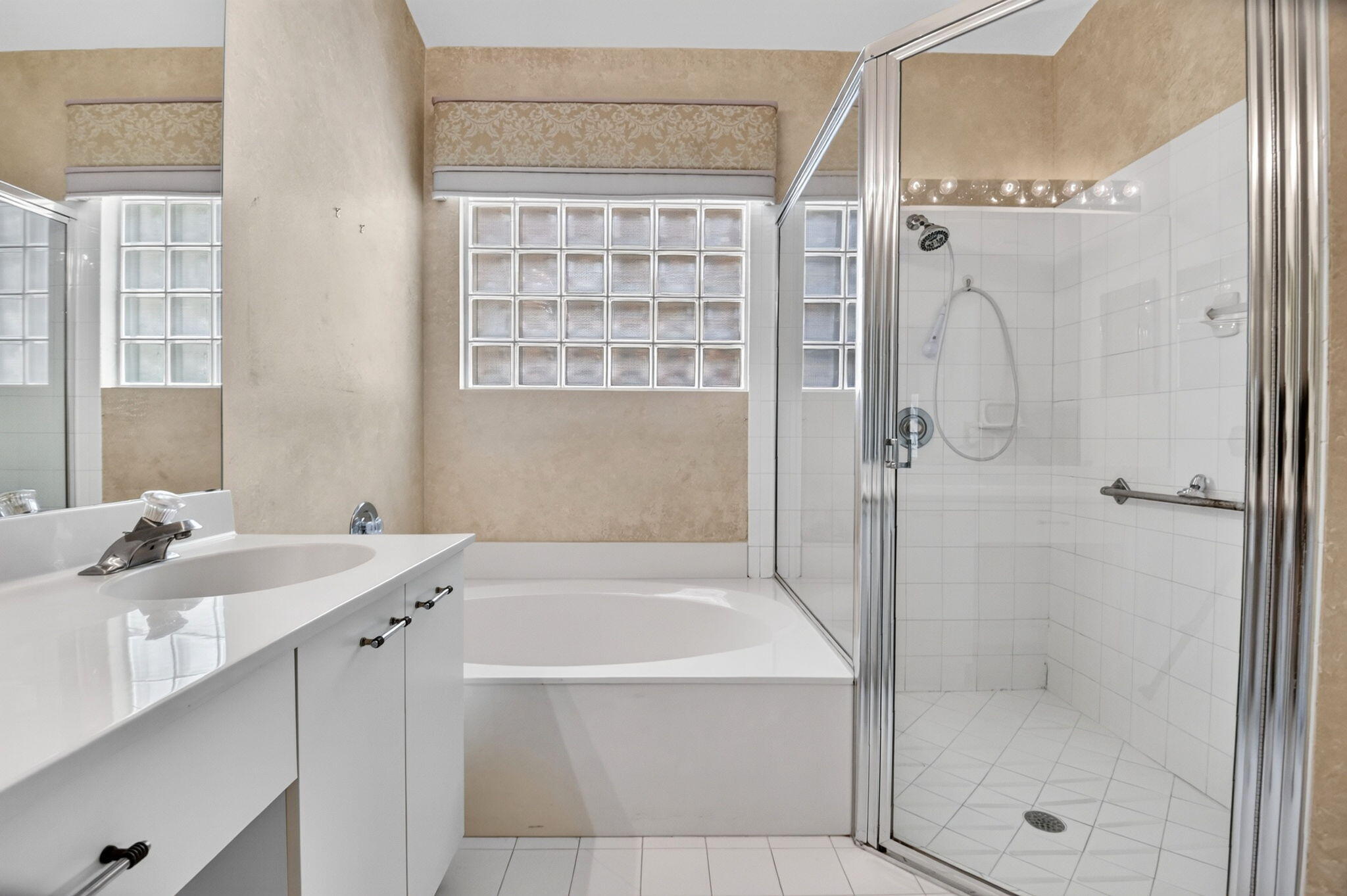THE GROVE / INDIAN HILLS - Residential