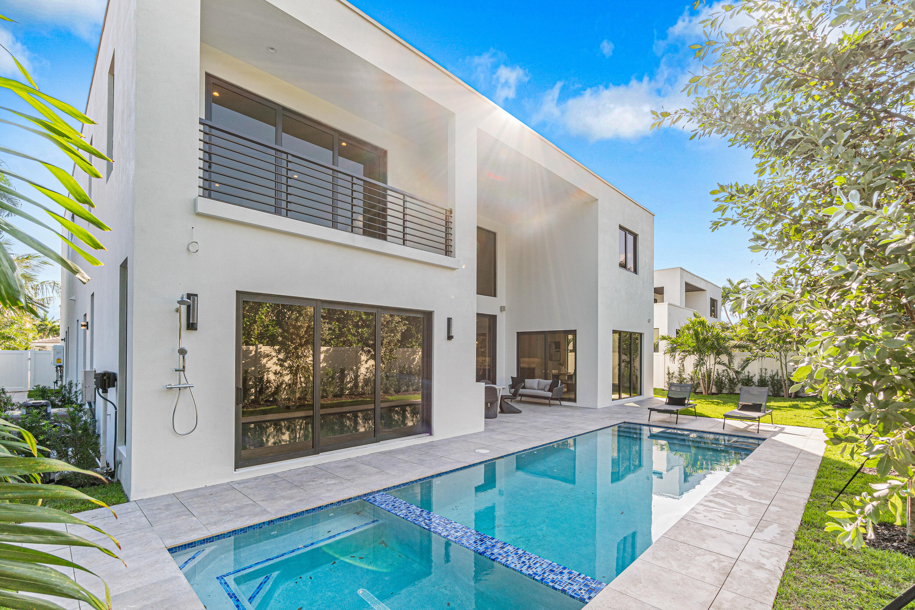 BOCA RATON RIVIERA - Residential