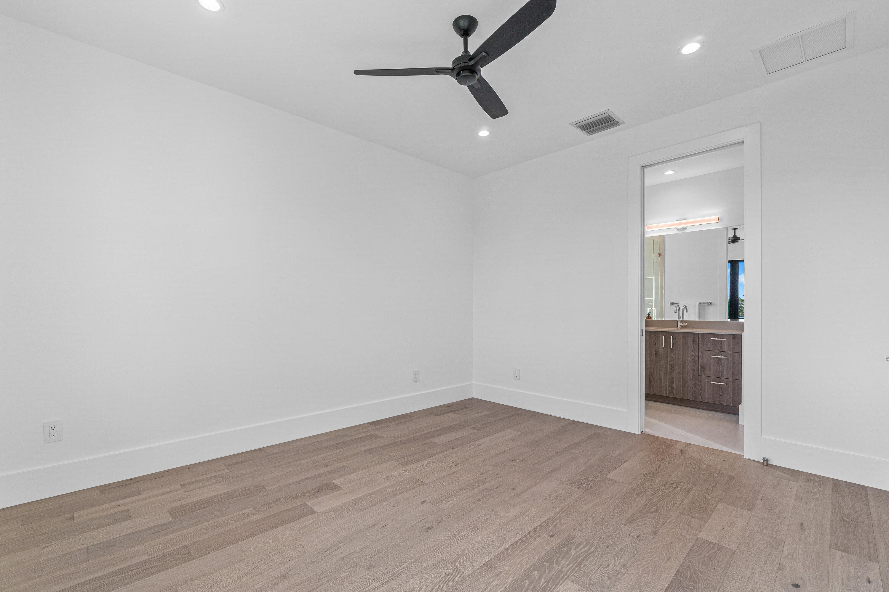 BOCA RATON RIVIERA - Residential