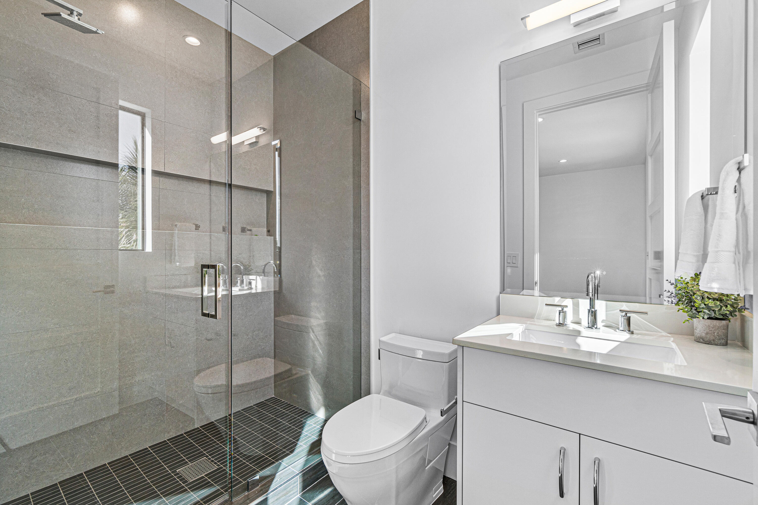 BOCA RATON RIVIERA - Residential