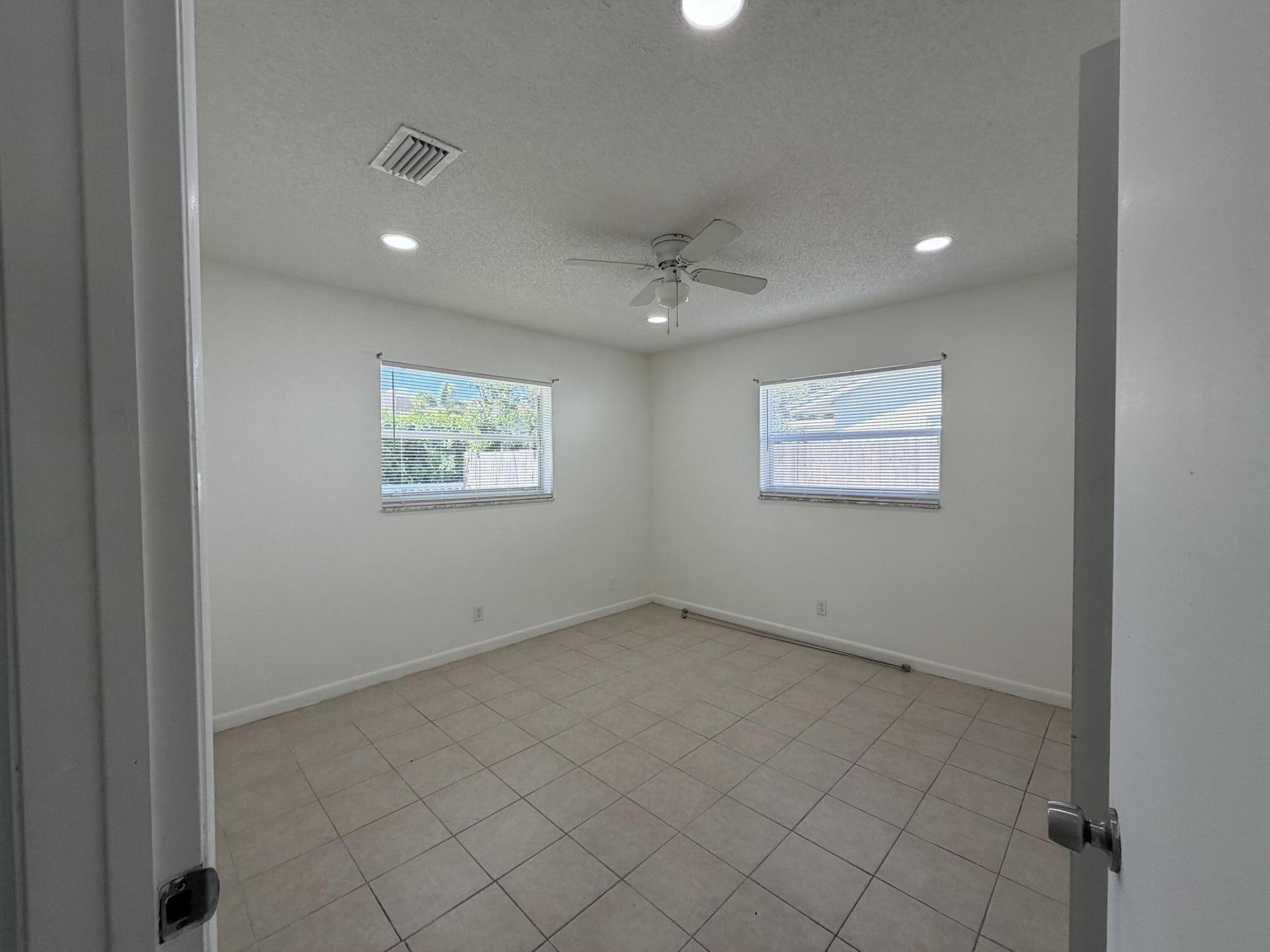 Ambassador Park 55-8 B - Residential Lease