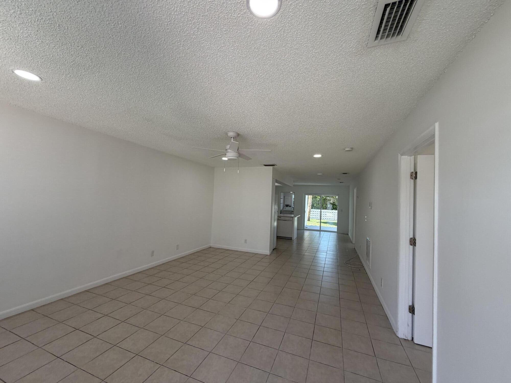 Ambassador Park 55-8 B - Residential Lease
