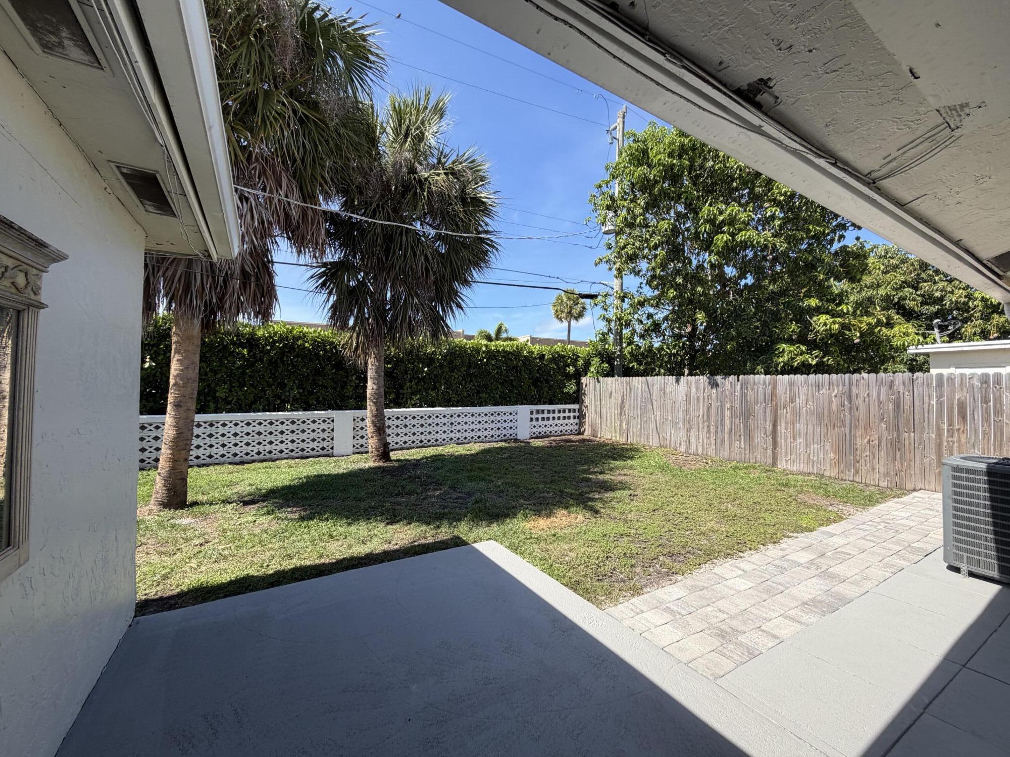 Ambassador Park 55-8 B - Residential Lease