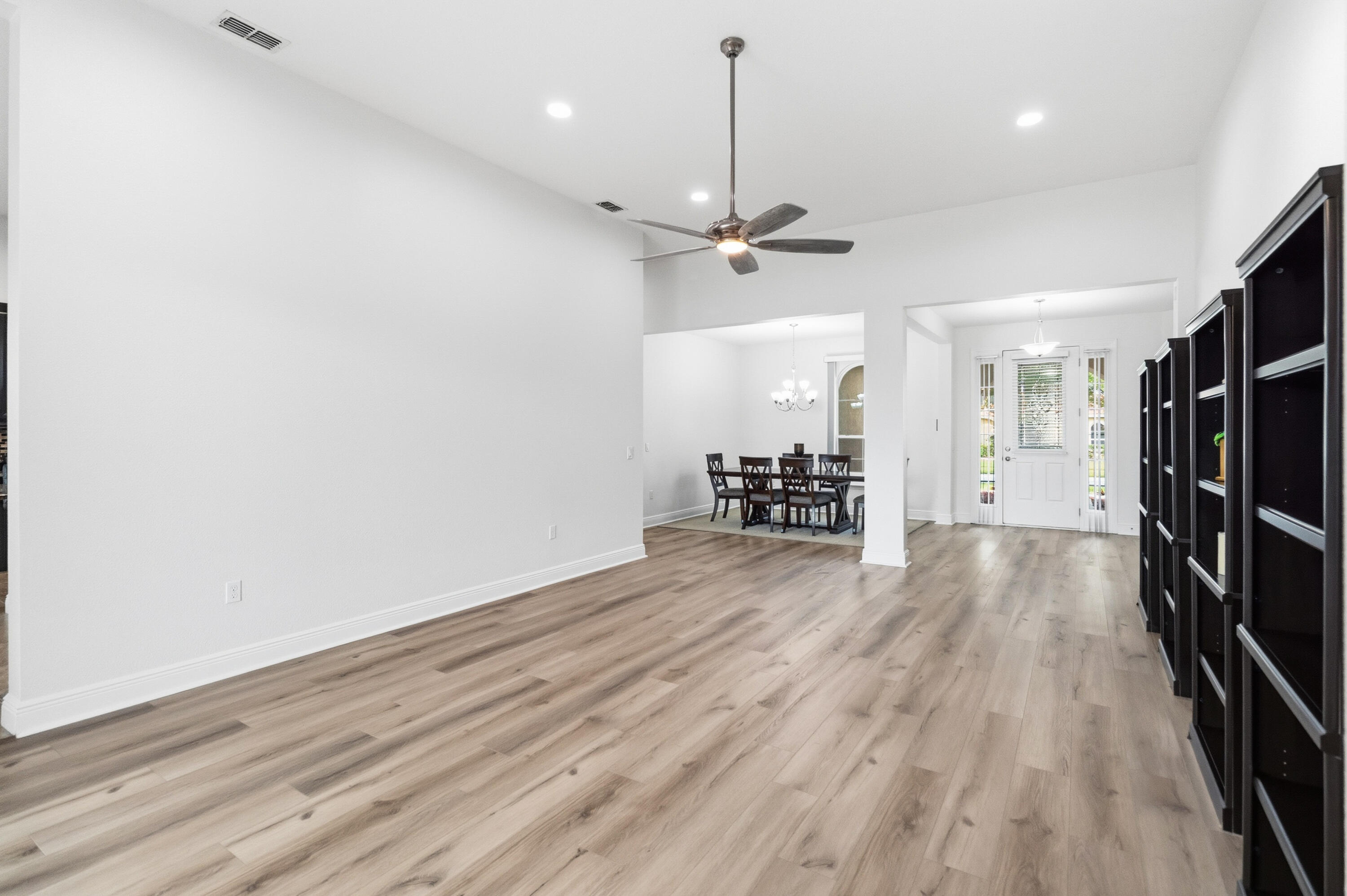 BELLALAGO PH 5 `O` - Residential