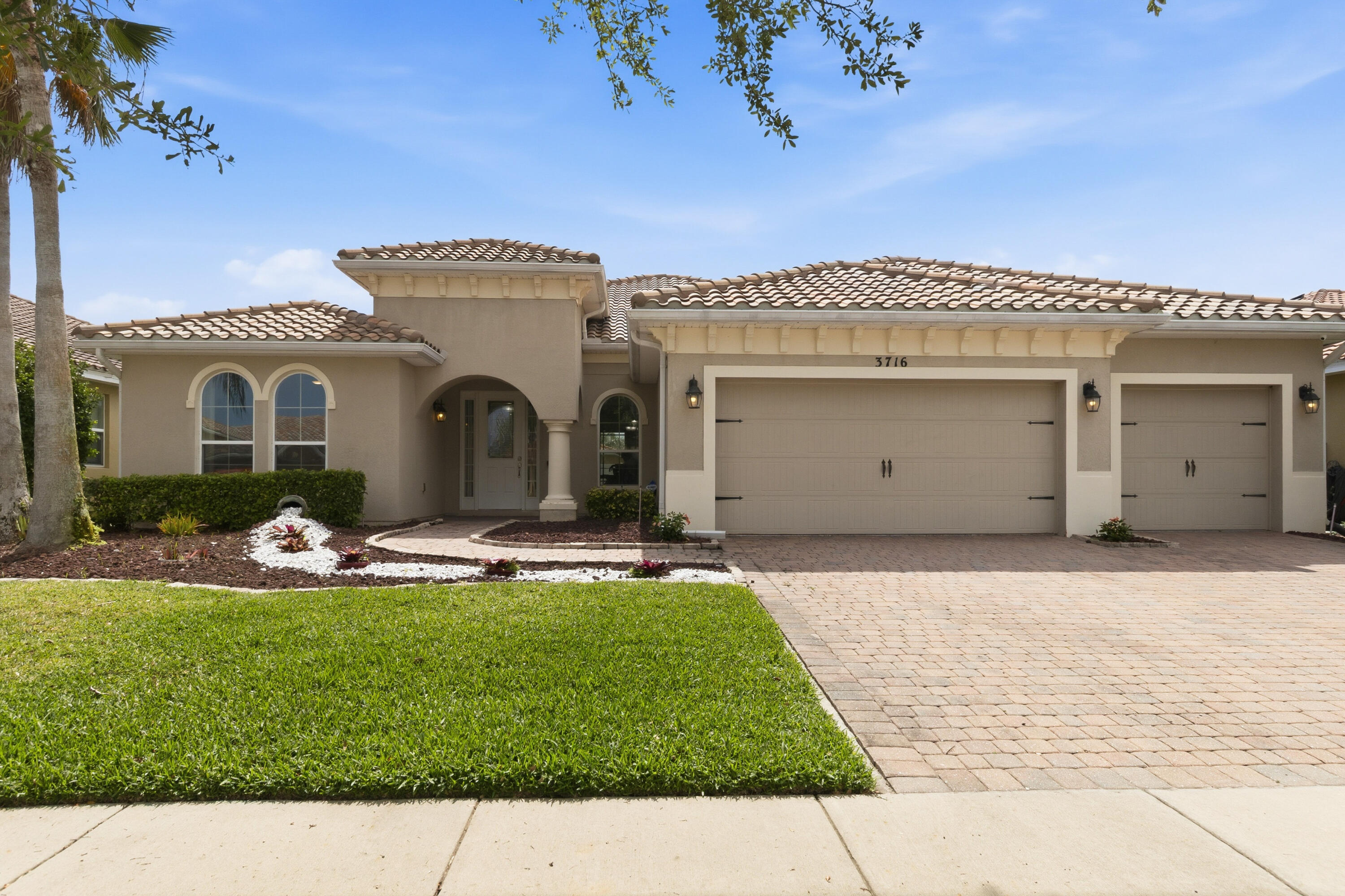 One or more photo(s) has been virtually staged. PRICE REDUCTION + OVER $80,000 IN NEW UPGRADES! This beautifully maintained 3-bed, 3-bath home with a dedicated office (convertible to bedroom 4) and a flexible extra room offers 2,750 sq. ft. of bright, open living in the gated, resort-style community of Bellalago. Step inside to soaring ceilings, abundant natural light, and a spacious layout perfect for multi-generation living. The kitchen features stainless steel appliances, 42" cabinetry, solid-surface counters, and a large breakfast bar — ideal for cooking, gathering, and entertaining. The oversized primary suite feels like a private retreat with dual walk-in closets, dual vanities, and a large walk-in shower. Two additional bedrooms and a full guest bath sit in their own private wing f