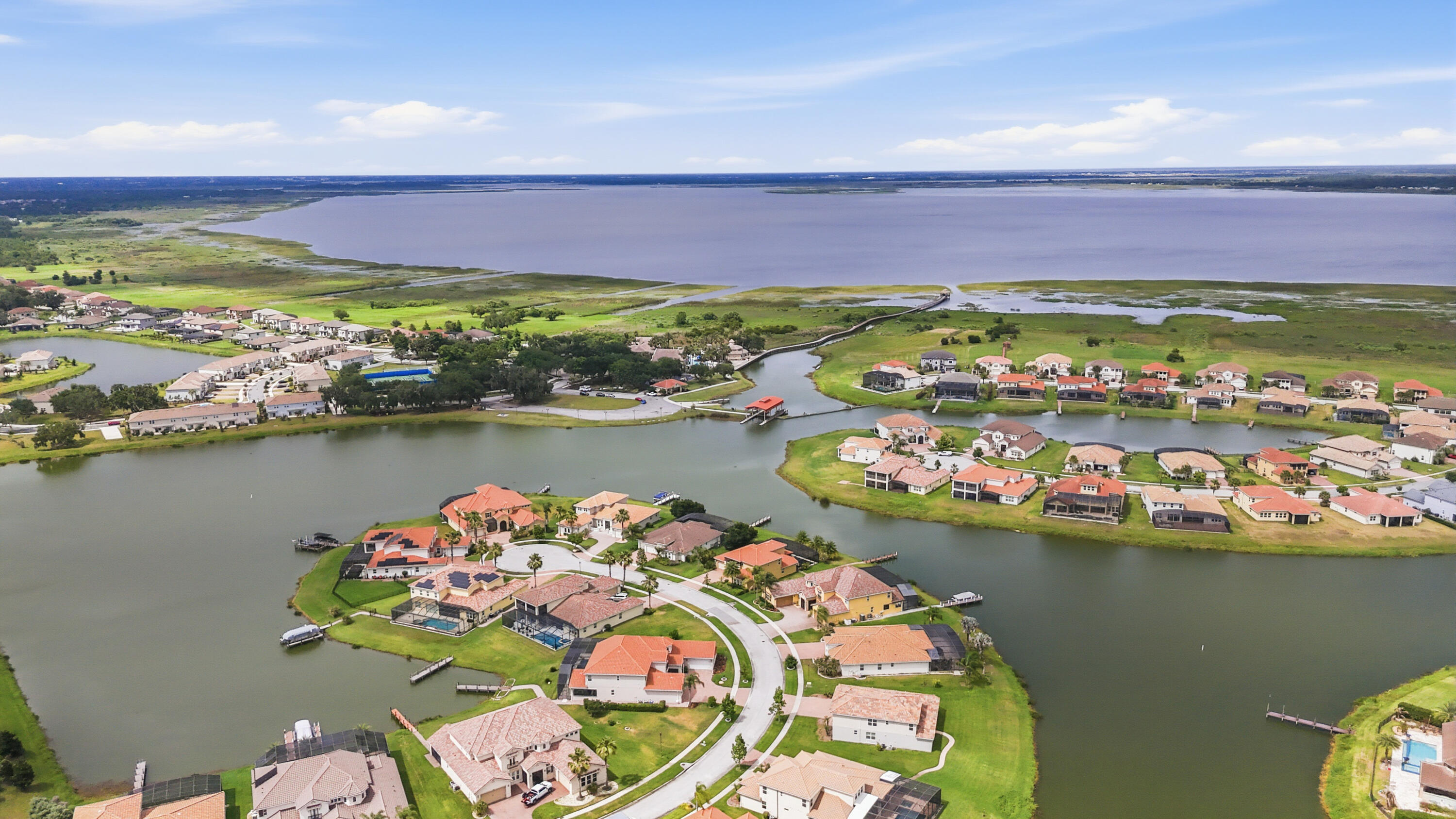 BELLALAGO PH 5 `O` - Residential