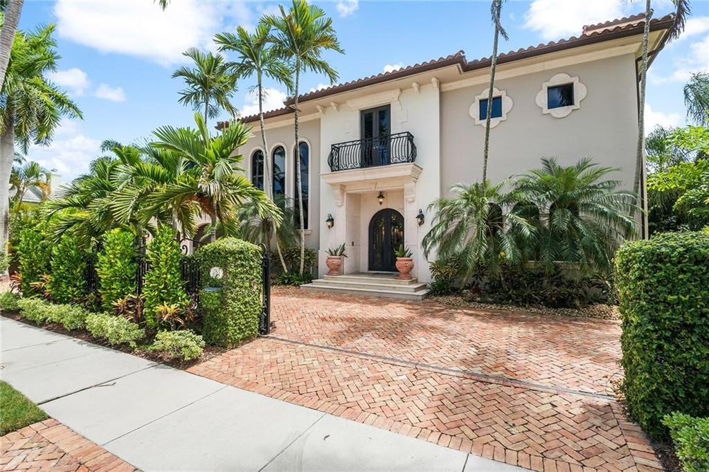 Stunning transitional Mediterranean estate in historic Rio Vista! Waterfront living at its finest with 100' on the water and accommodation for up to an 80' yacht. Quick and easy ocean access. Spacious floor plan with formal living room, dining room, family room with bar, and large guest bedrooms with walk-in closets. Split bedroom plan. Features include gourmet eat-in kitchen, elevator, Staff's quarters and cabana bath. Over-sized master bedroom features two covered balconies, dual closets and master bath with dual vanities. Perfect for entertaining with outdoor kitchen, pool and covered veranda. Walking distance to the Lauderdale Yacht Club, close proximity to Las Olas, fine dining and shopping, and the FTL/Hollywood International airport.