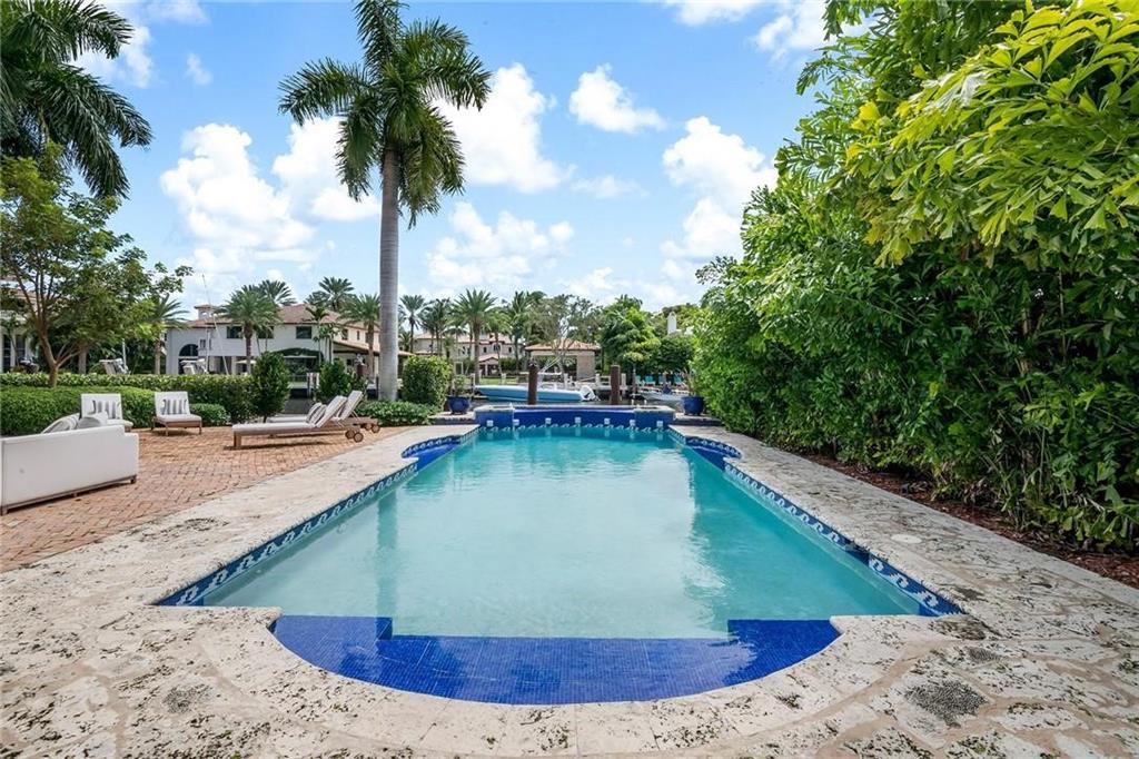 Rio Vista Isles - Residential