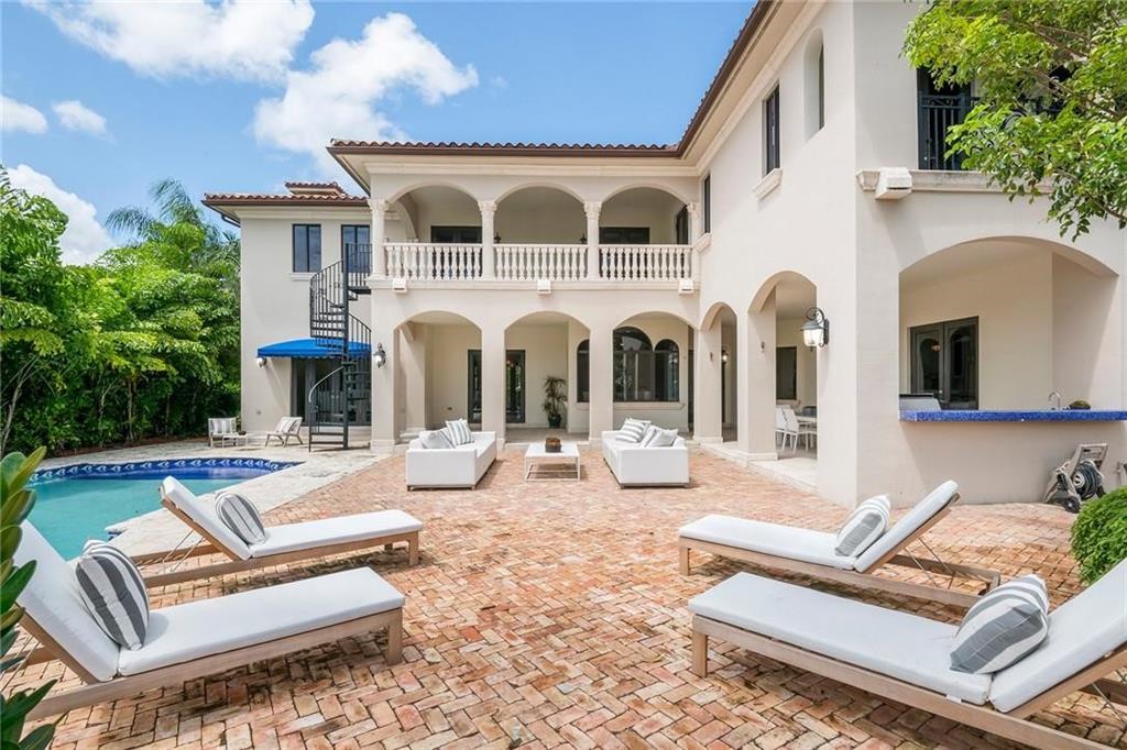 Rio Vista Isles - Residential