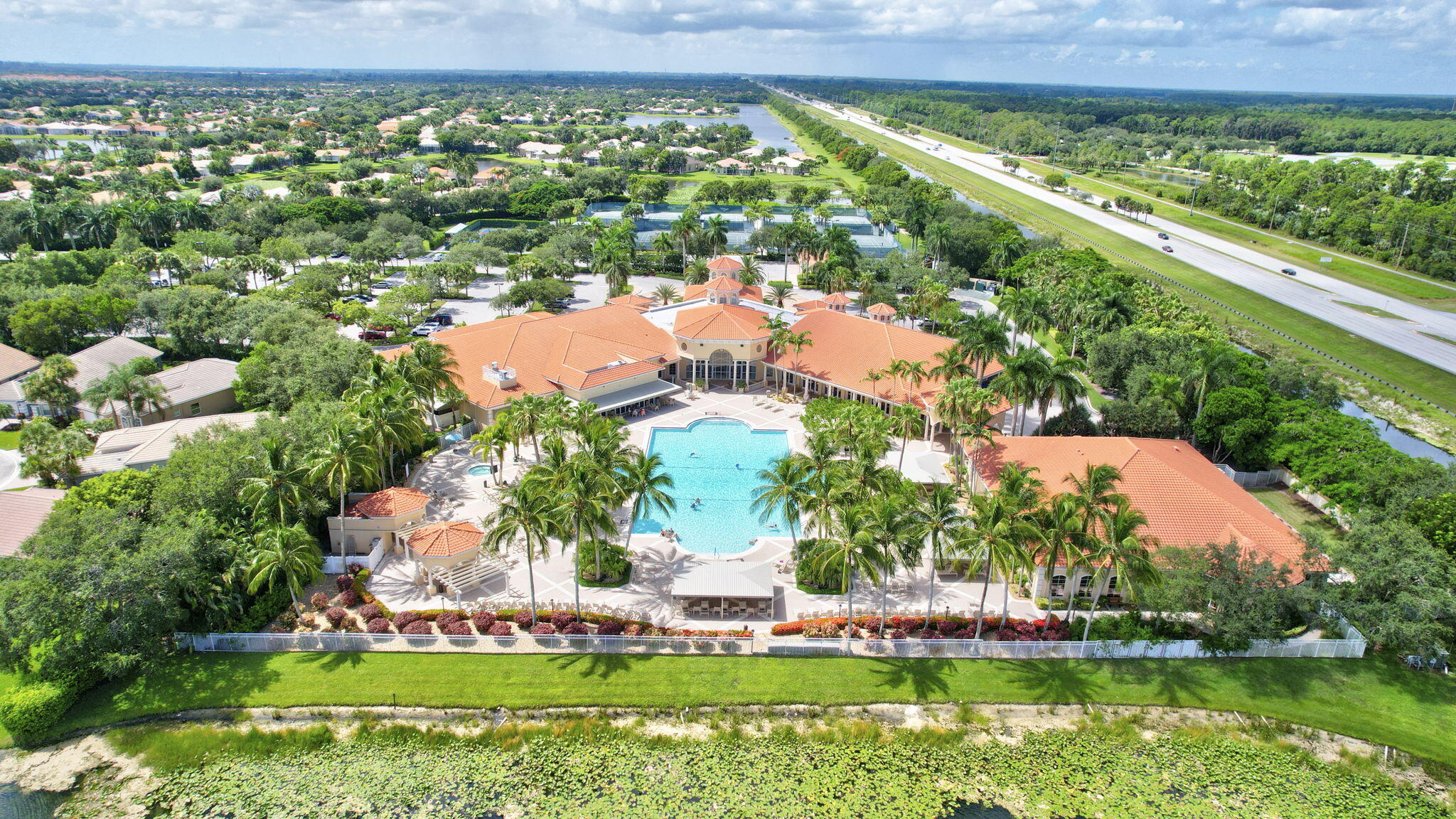 TOWNE PARK TR J - Residential