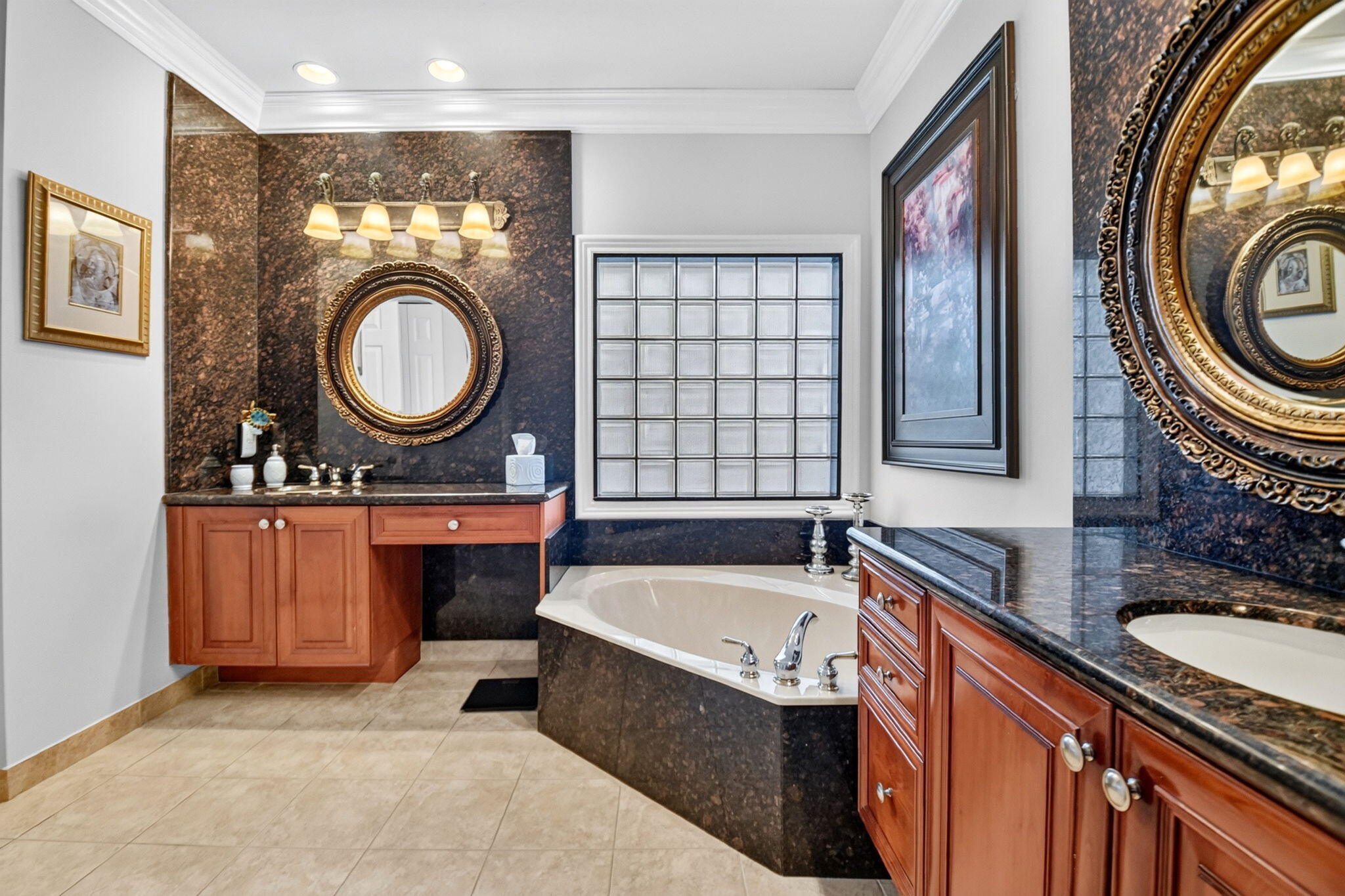 TOWNE PARK TR J - Residential