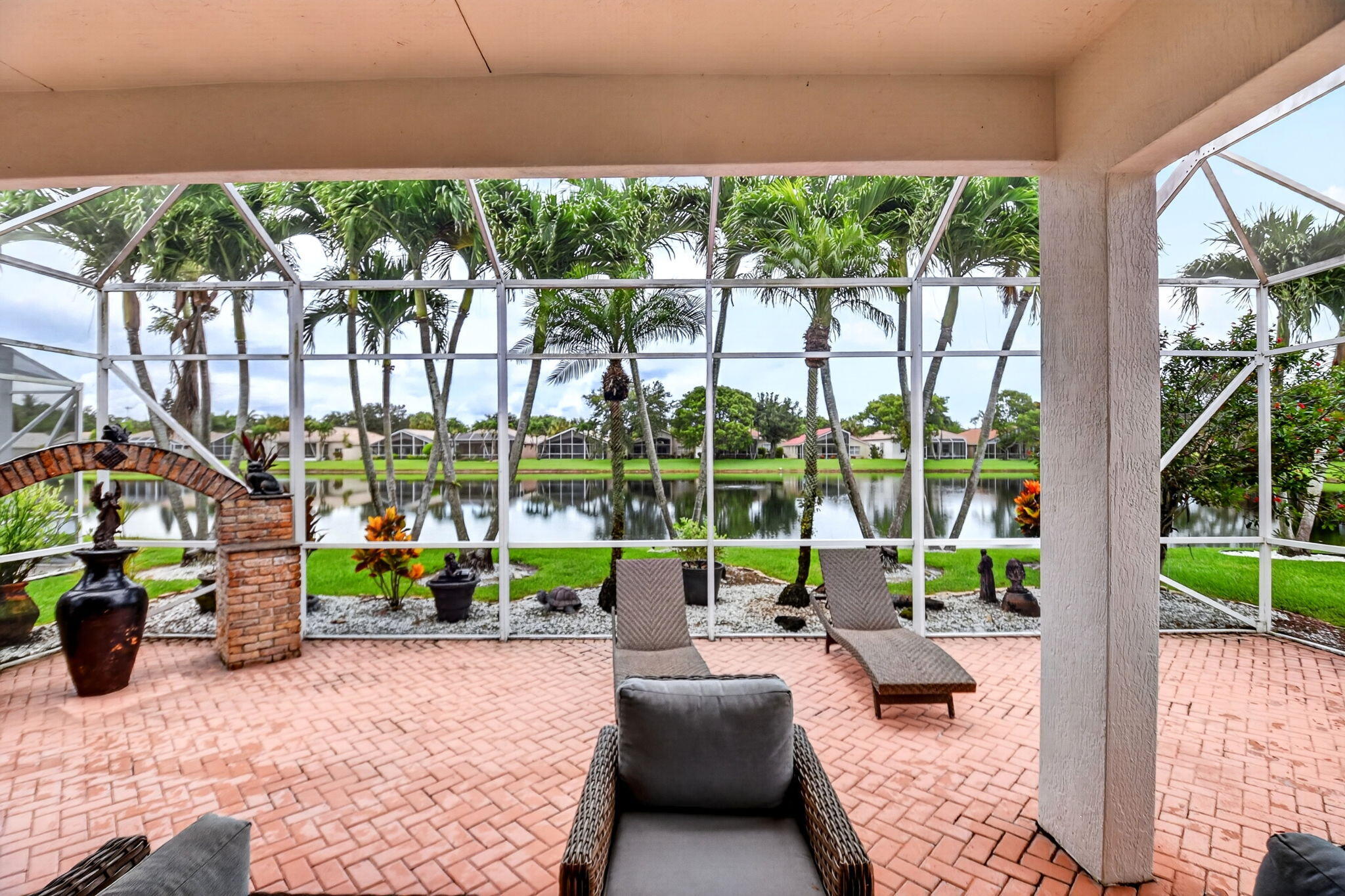 TOWNE PARK TR J - Residential