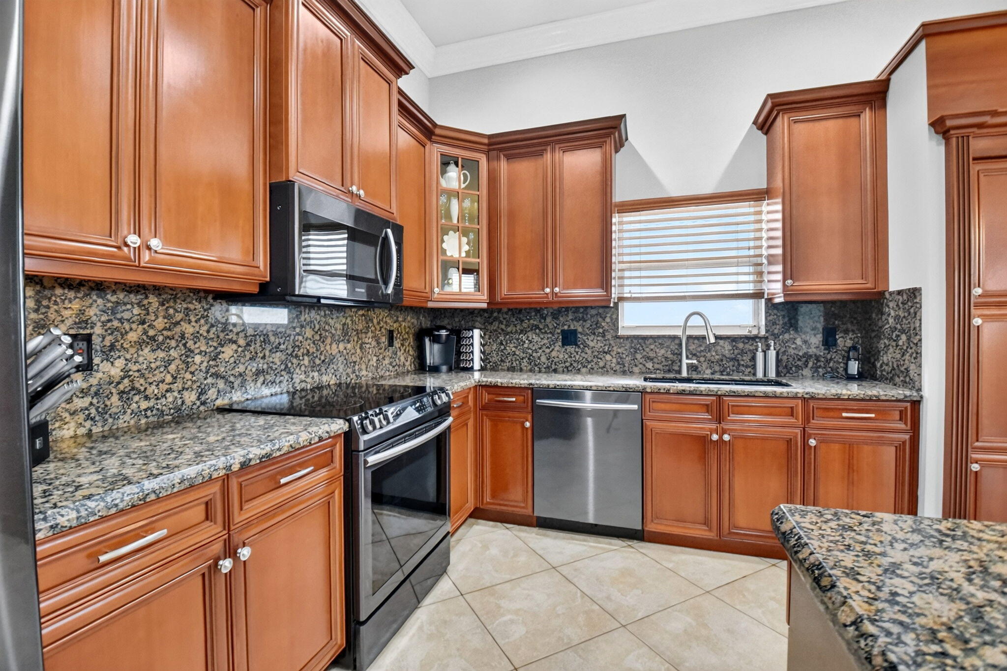 TOWNE PARK TR J - Residential
