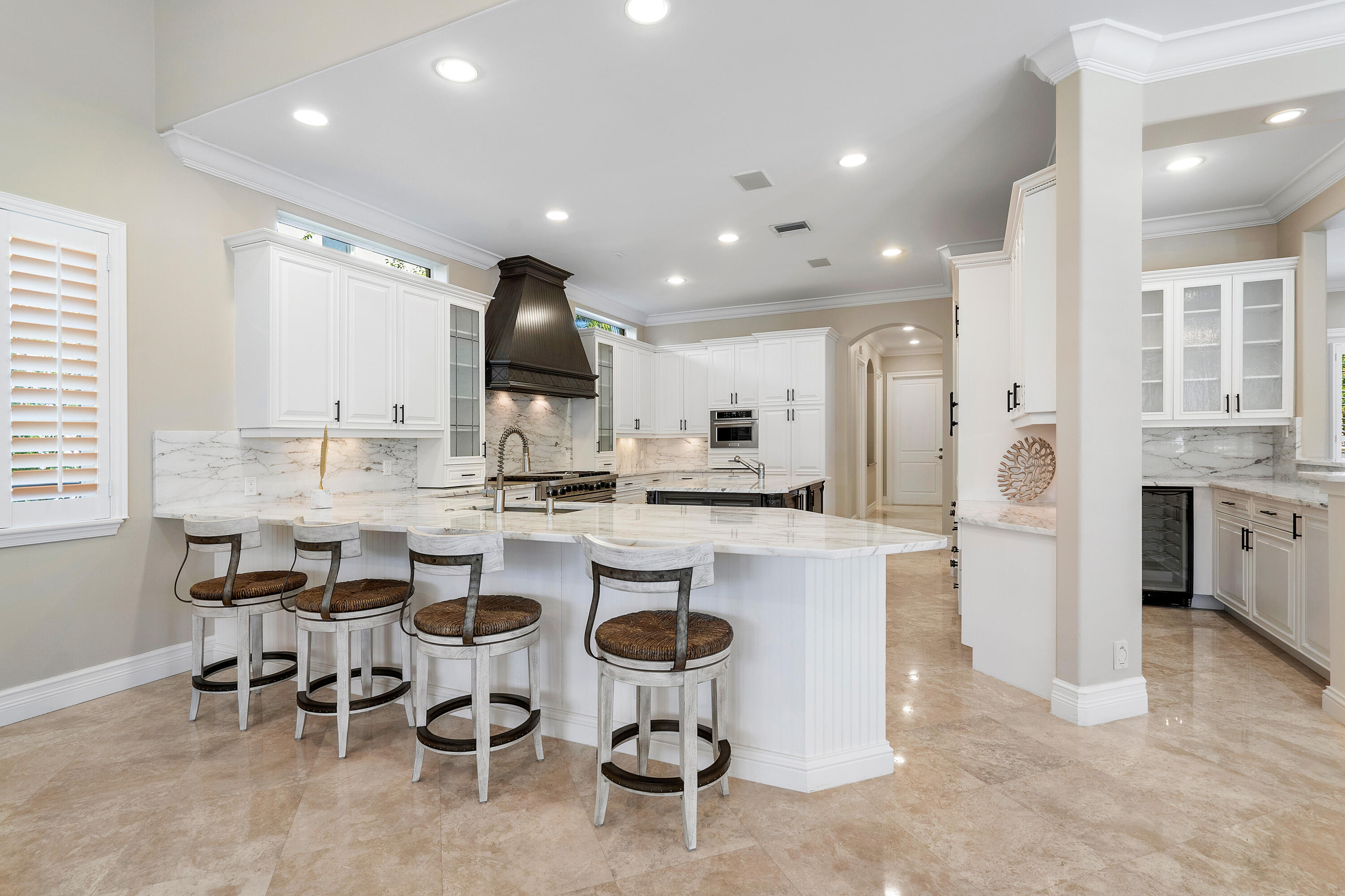ROYAL PALM YACHT & COUNTRY CLUB - Residential