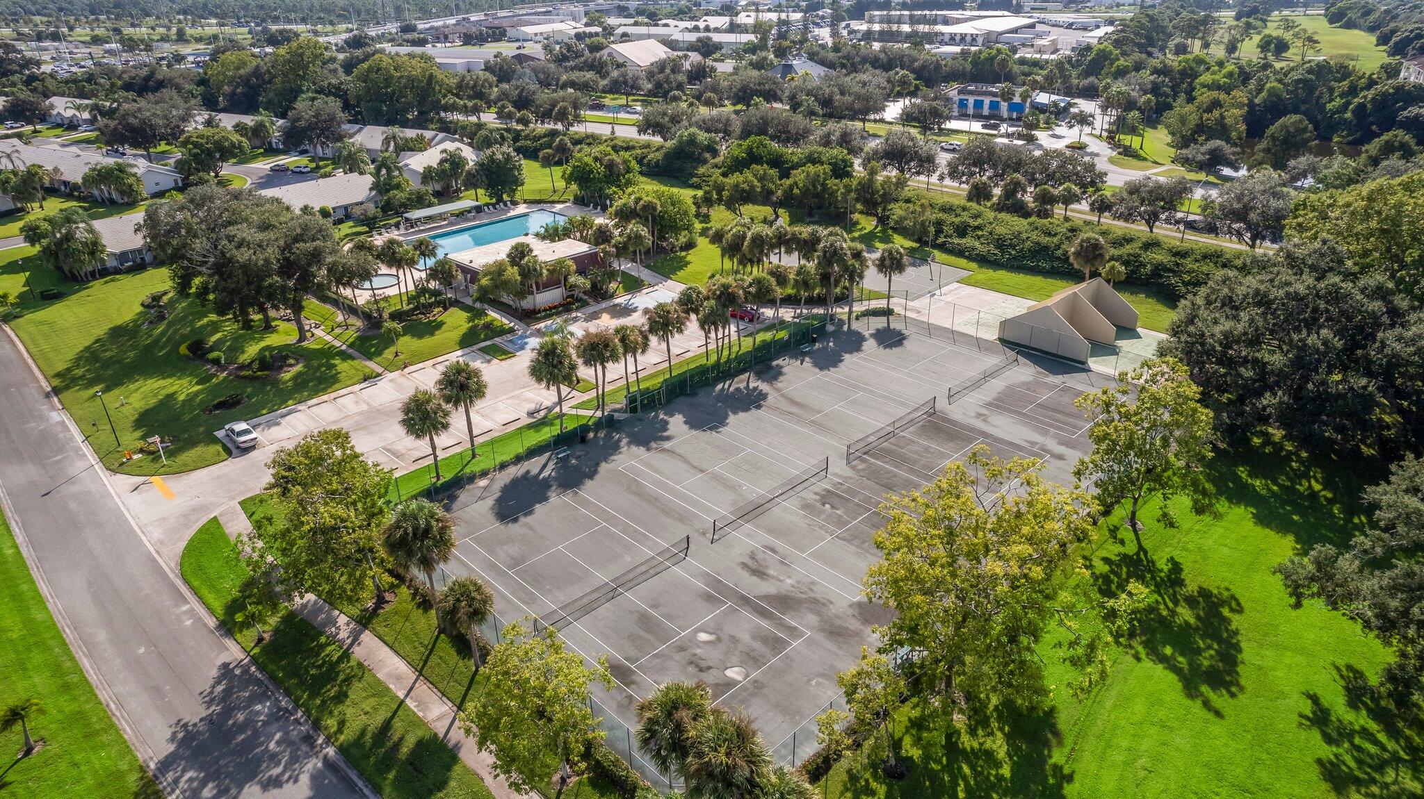 STAMFORD AT SUNSET TRACE (AKA MARTIN DOWNS PLAT 36 - Residential