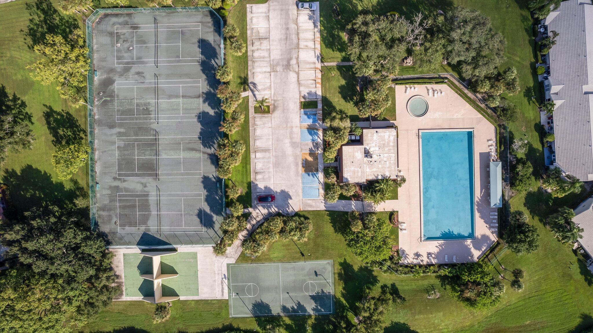 STAMFORD AT SUNSET TRACE (AKA MARTIN DOWNS PLAT 36 - Residential