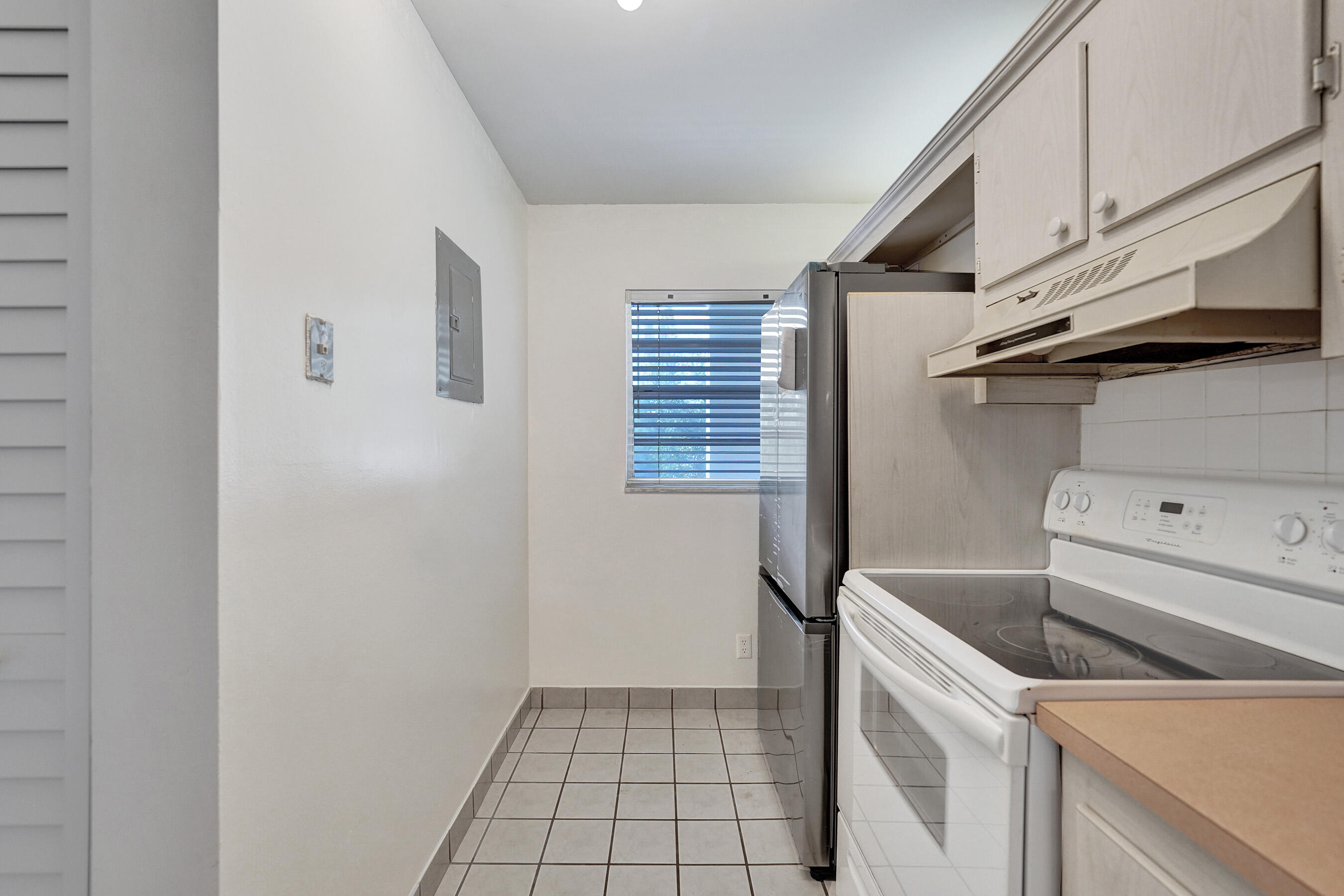 POINCIANA 7 OF PINE ISLAND RIDGE - Residential Lease