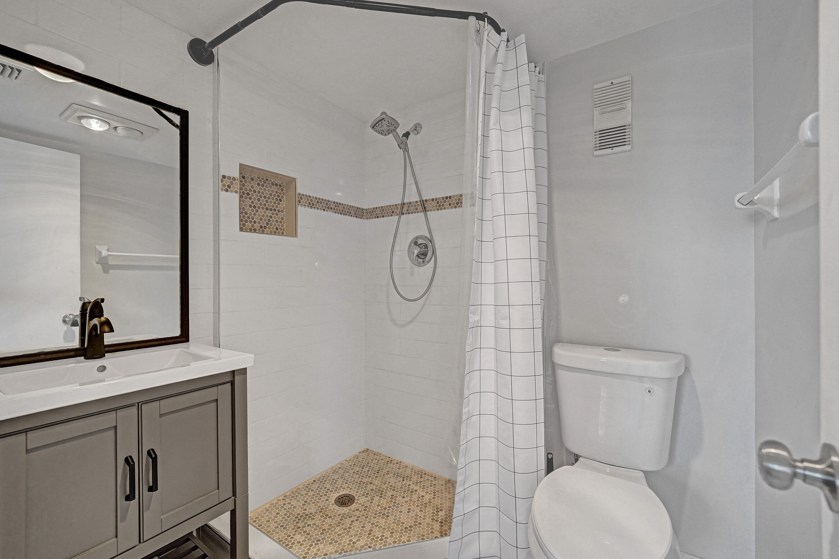 POINCIANA 7 OF PINE ISLAND RIDGE - Residential Lease