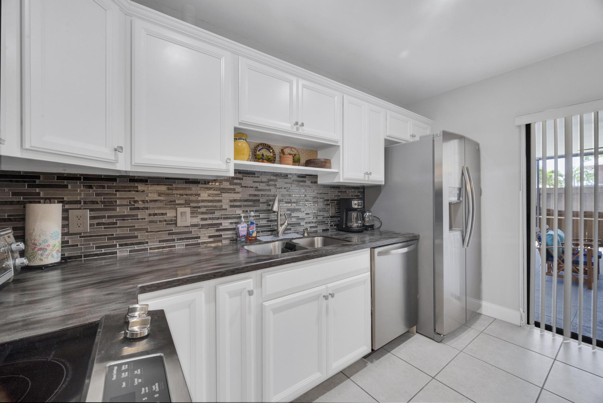 CAMELOT GARDENS PHASES 1 THRU 11 - Residential Lease