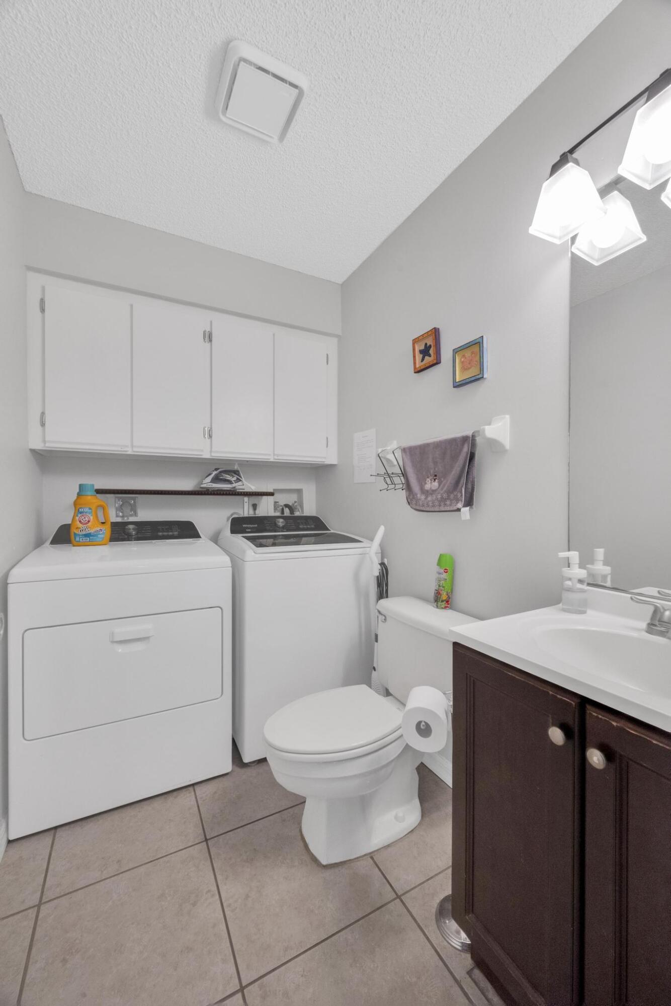 CAMELOT GARDENS PHASES 1 THRU 11 - Residential Lease