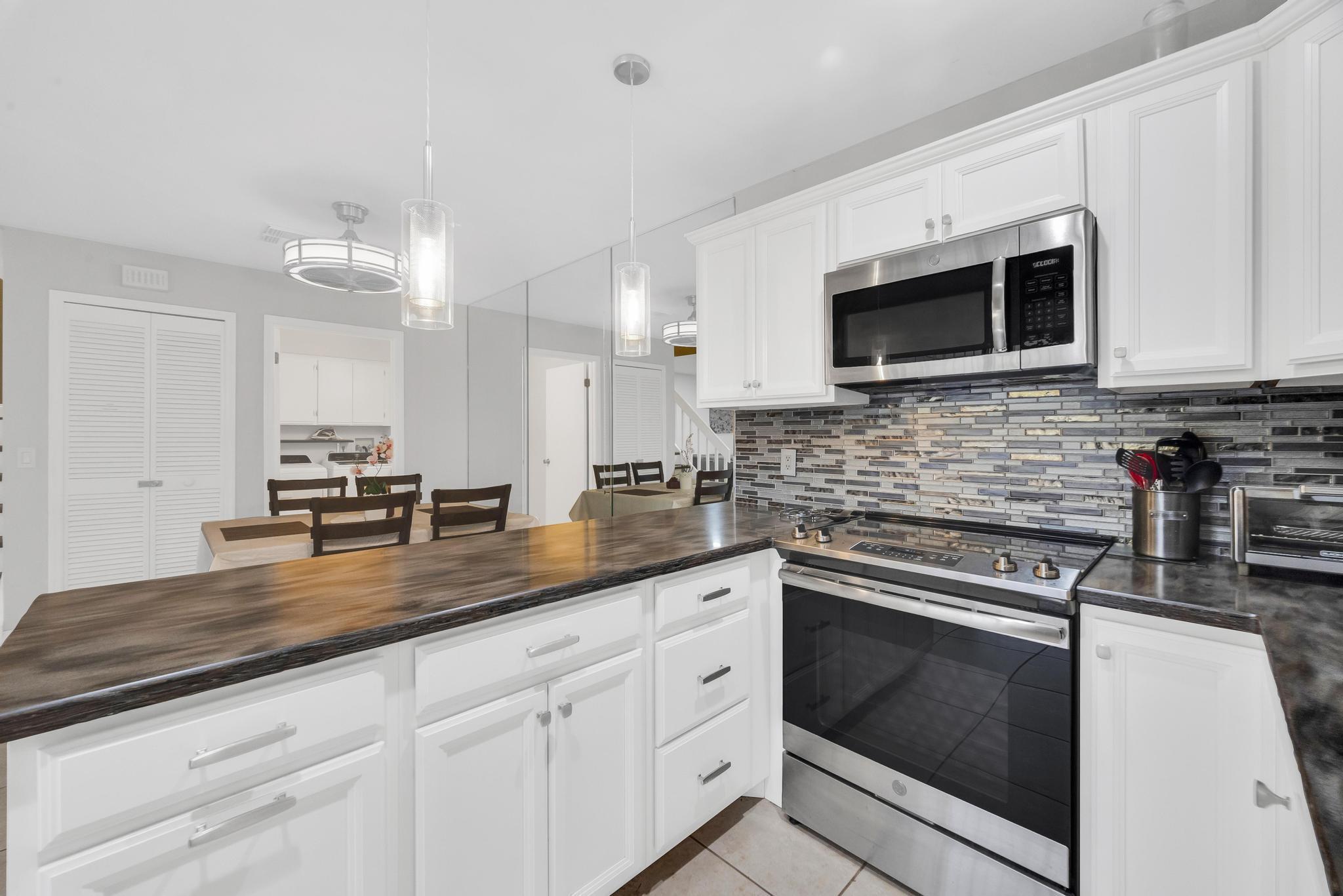 CAMELOT GARDENS PHASES 1 THRU 11 - Residential Lease