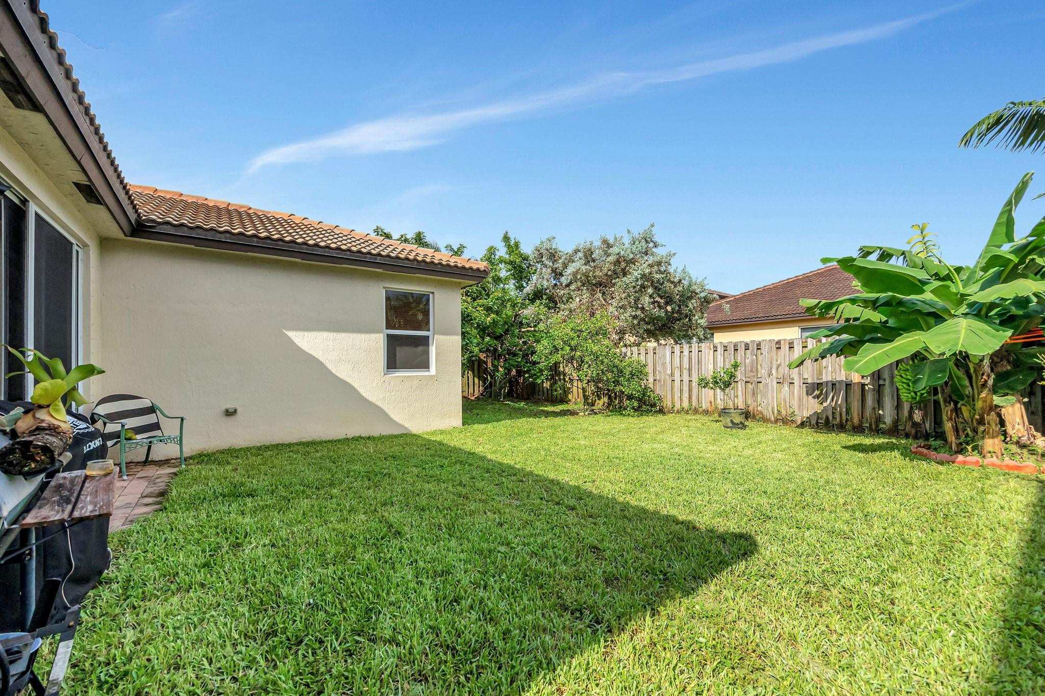 HEMINGWAY POINT - Residential