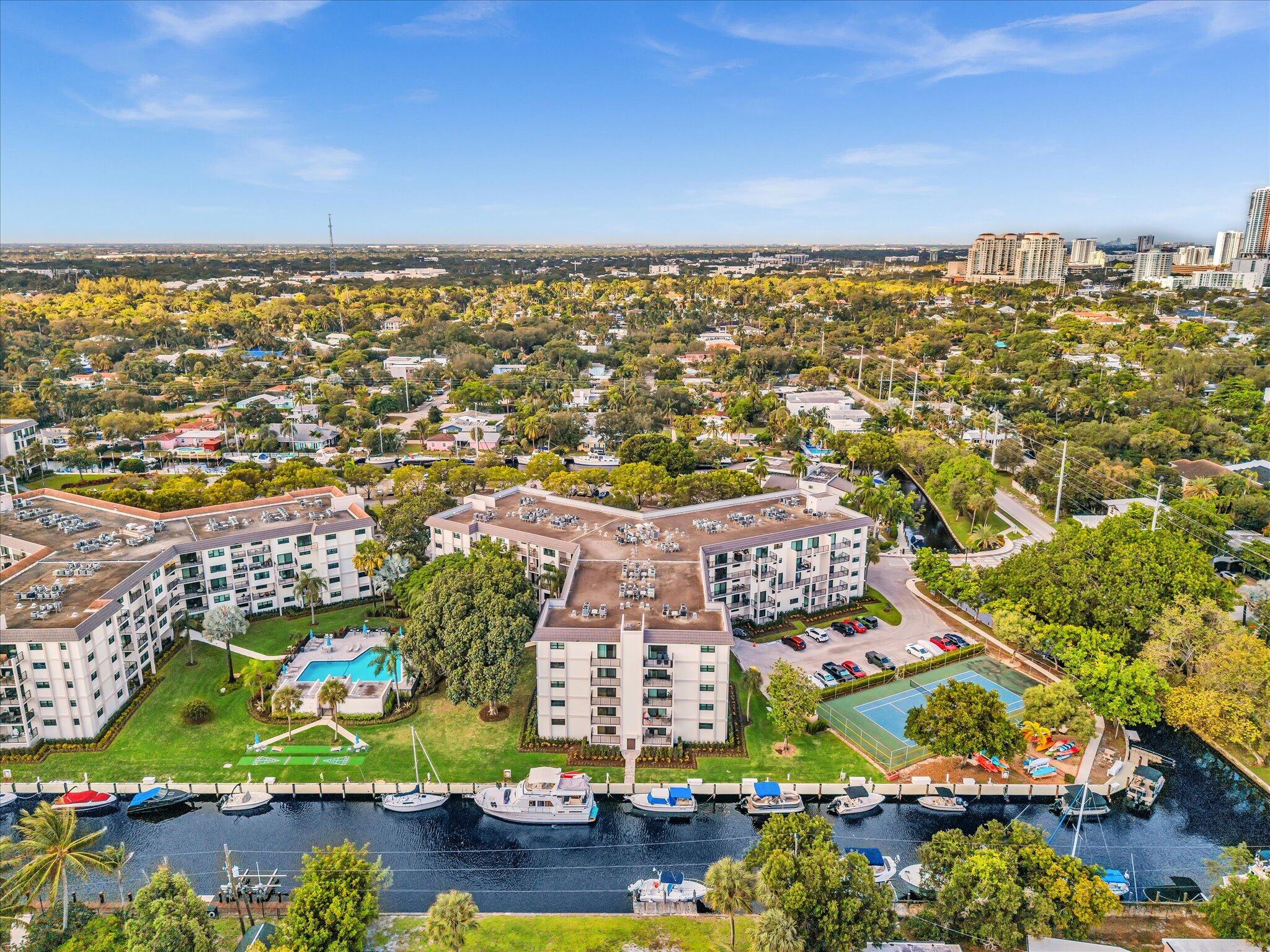RIVER REACH CONDOMINIUM VI - Residential