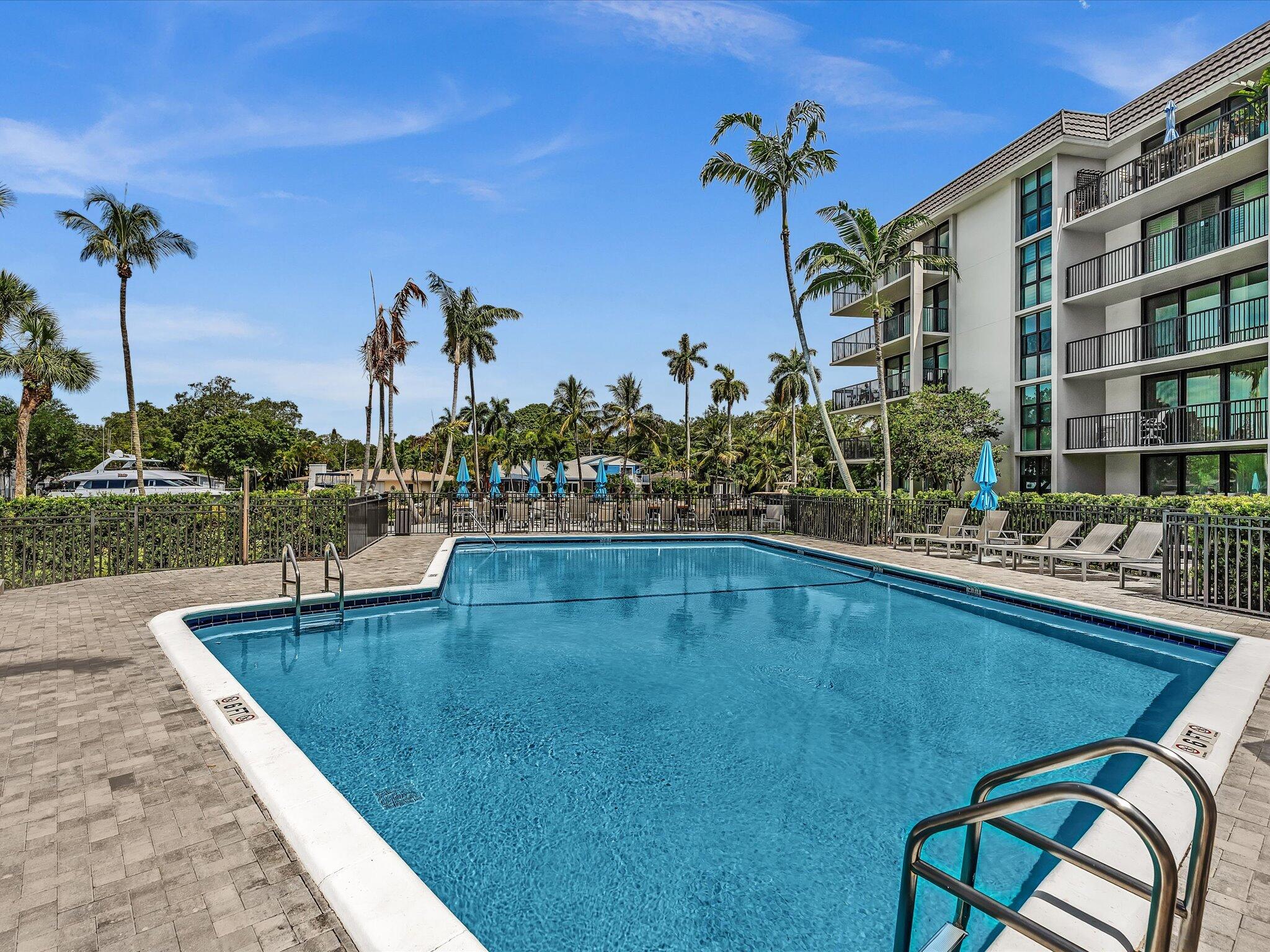 RIVER REACH CONDOMINIUM VI - Residential
