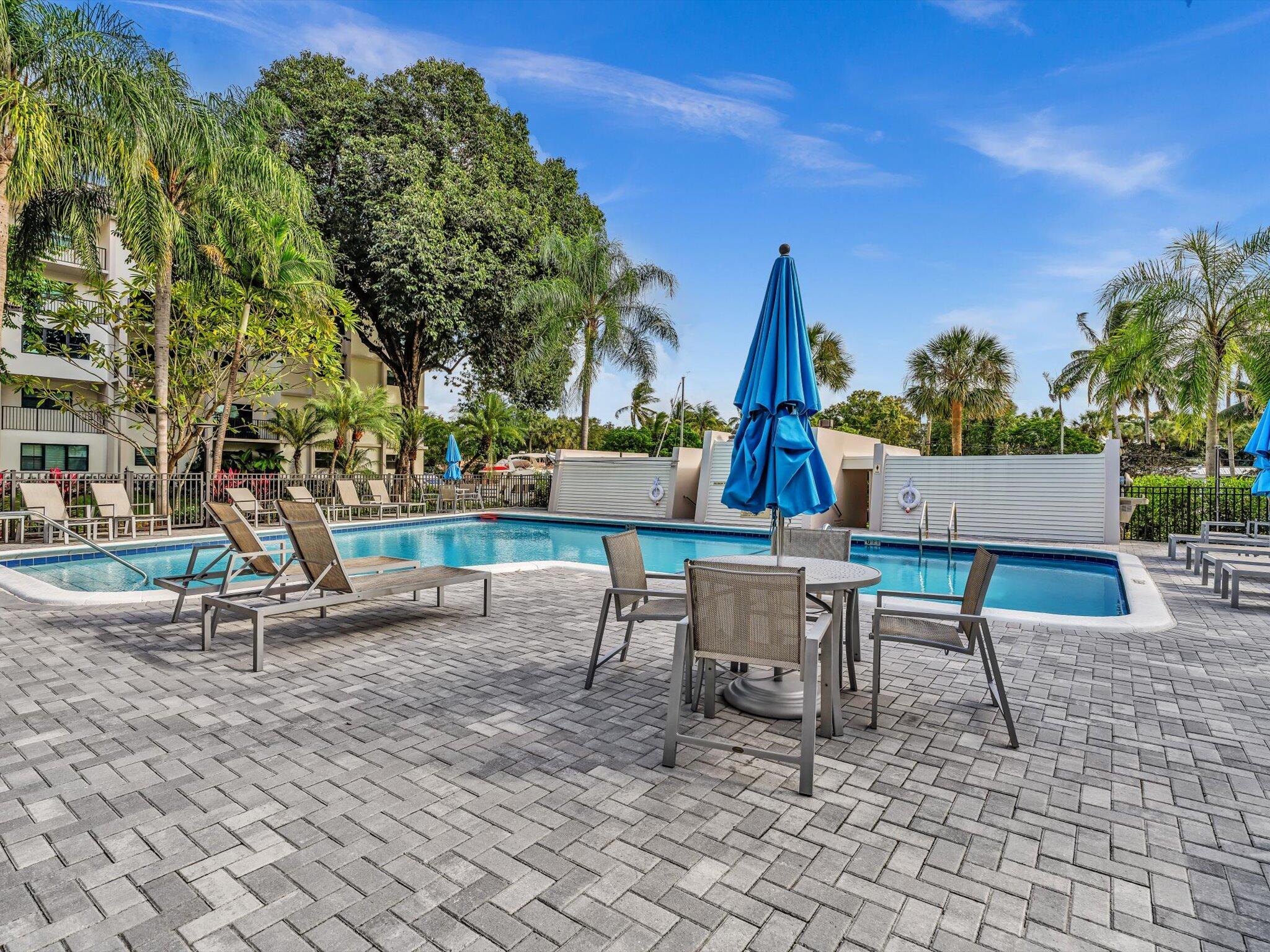 RIVER REACH CONDOMINIUM VI - Residential