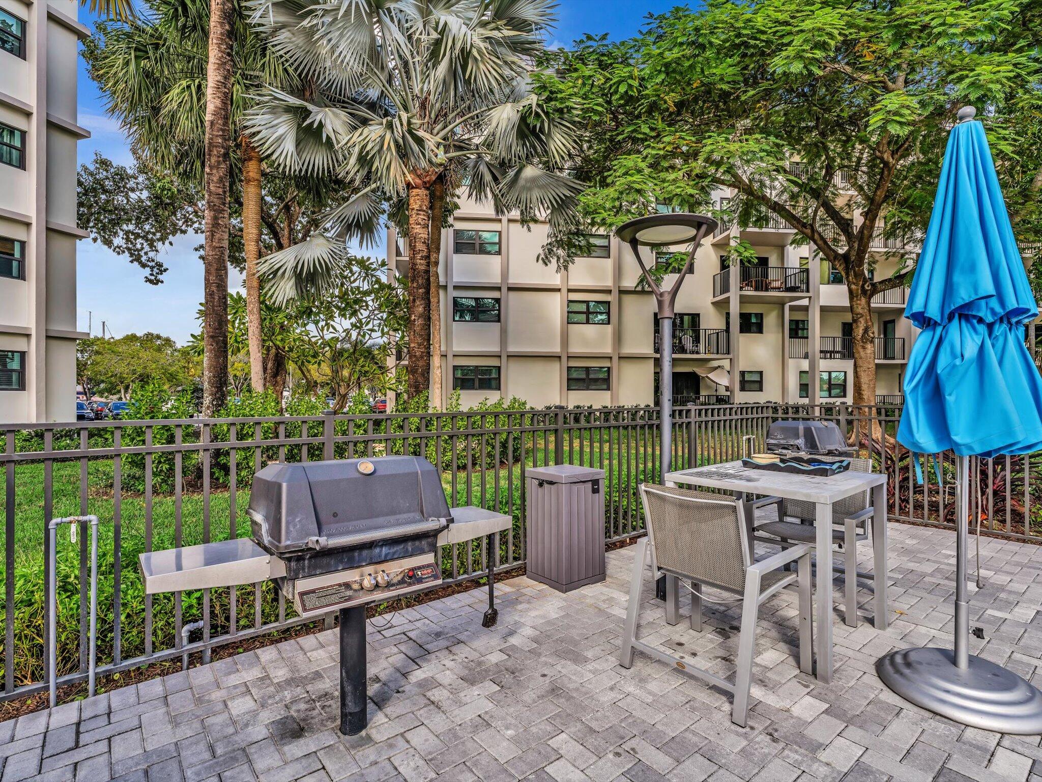RIVER REACH CONDOMINIUM VI - Residential
