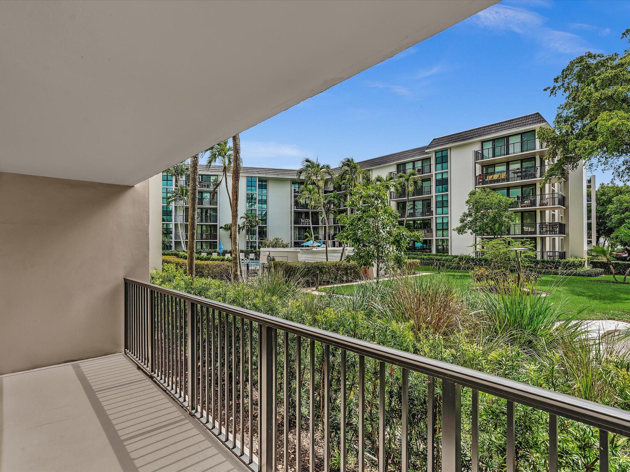 RIVER REACH CONDOMINIUM VI - Residential