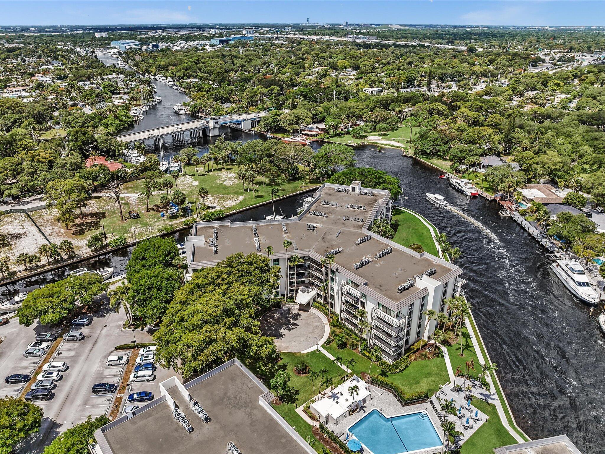 RIVER REACH CONDOMINIUM VI - Residential
