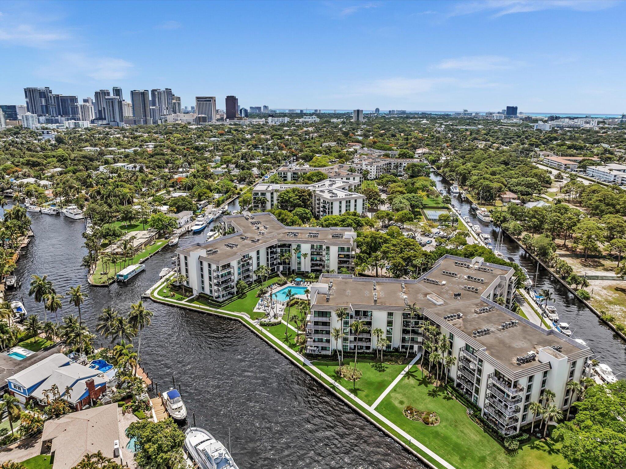 RIVER REACH CONDOMINIUM VI - Residential