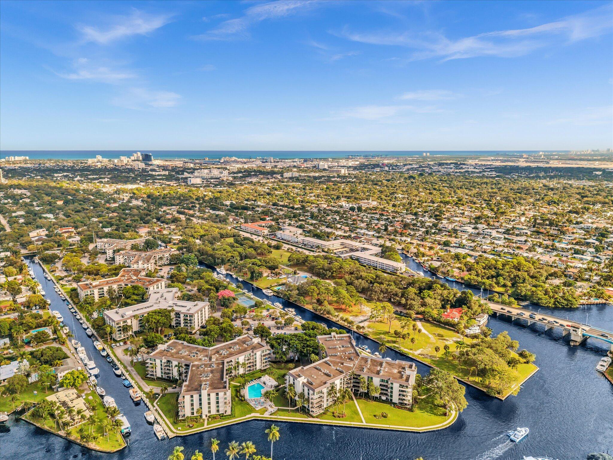RIVER REACH CONDOMINIUM VI - Residential