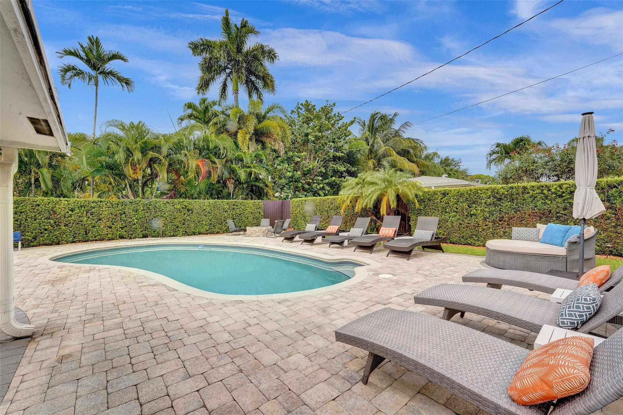 LAKE RIDGE - Residential