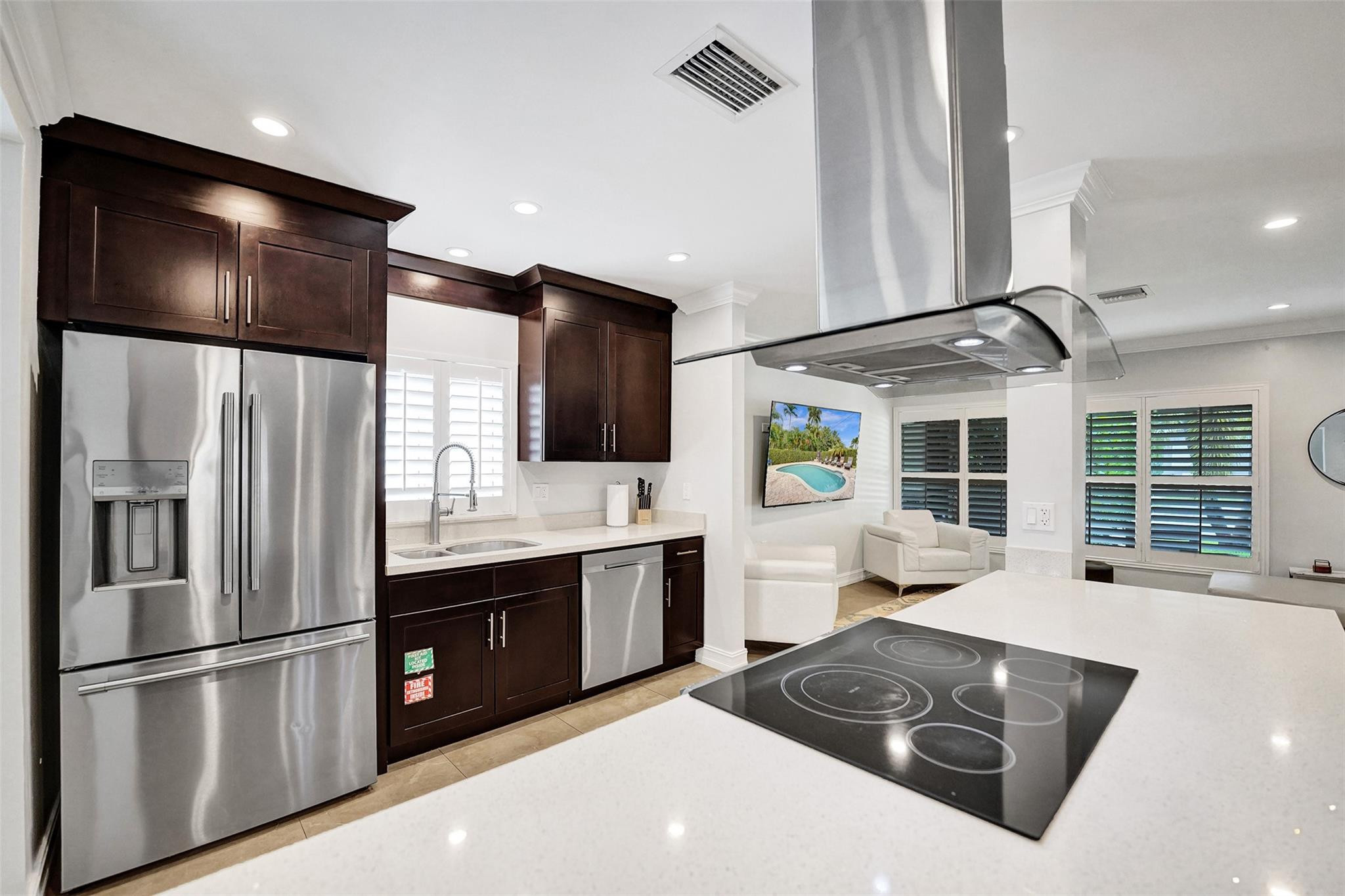 LAKE RIDGE - Residential