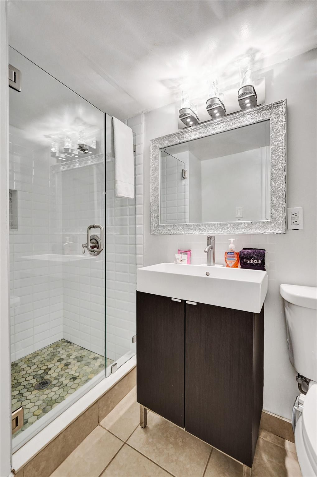 LAKE RIDGE - Residential