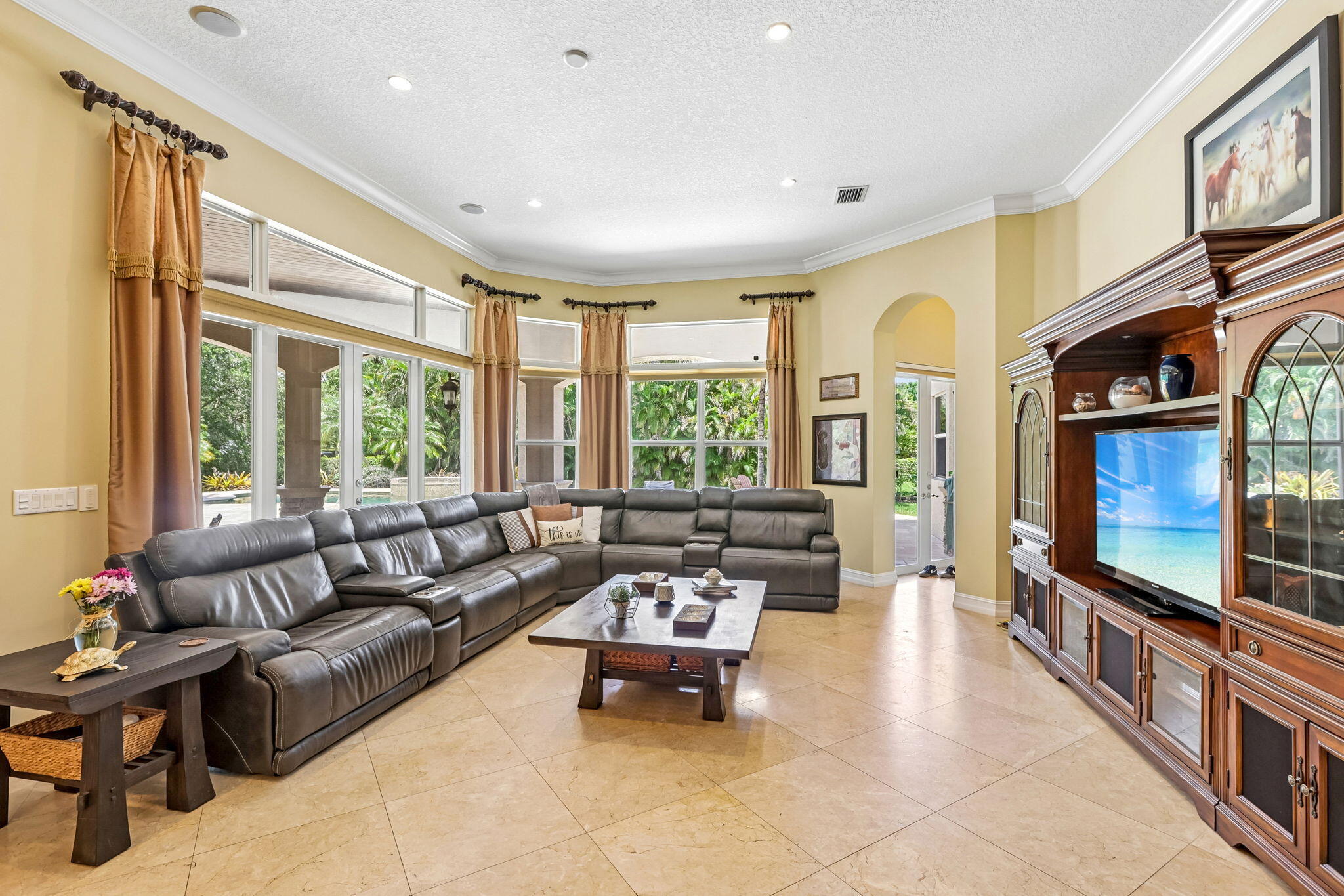 FLA FRUIT LANDS CO SUB NO 1 - Residential