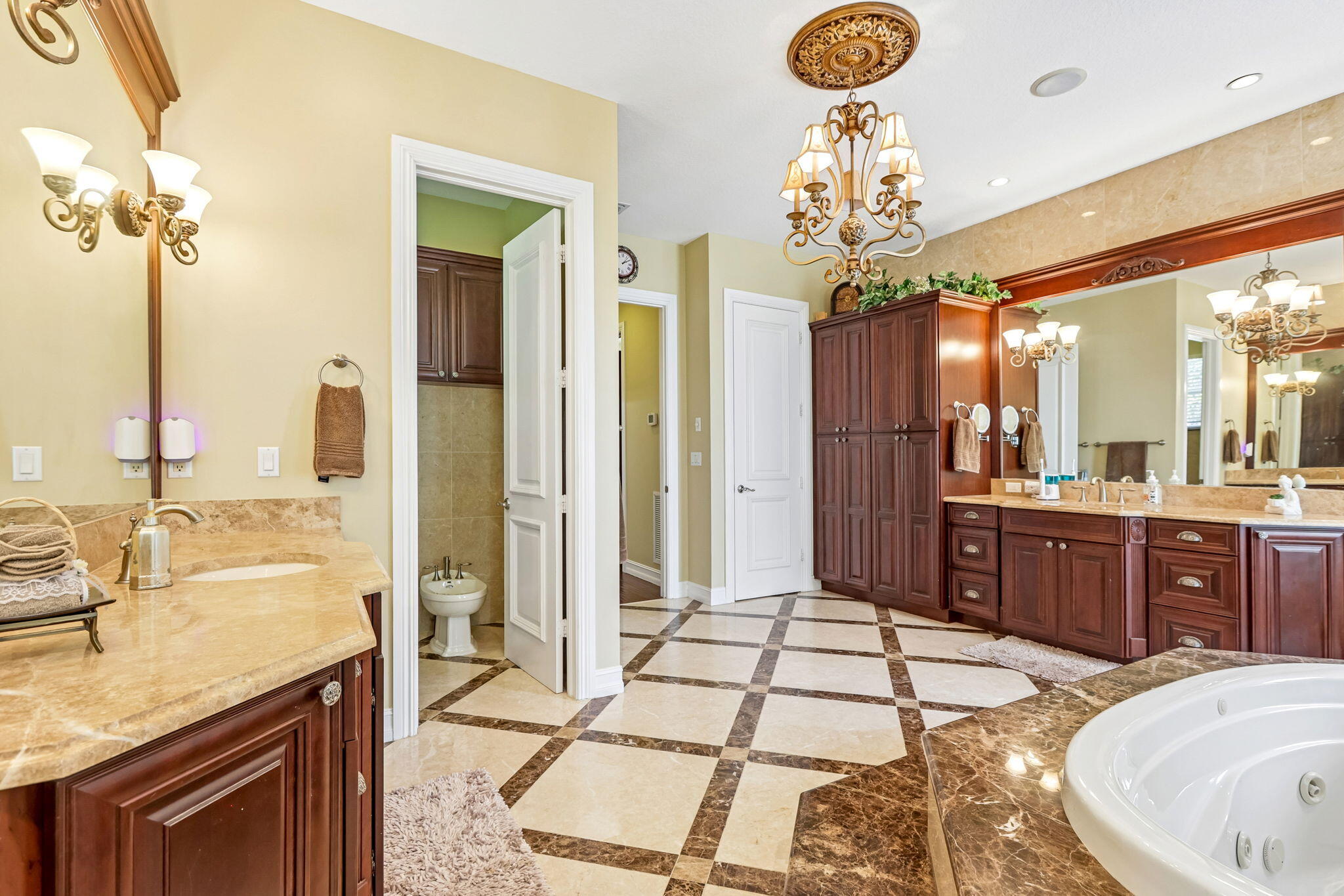 FLA FRUIT LANDS CO SUB NO 1 - Residential