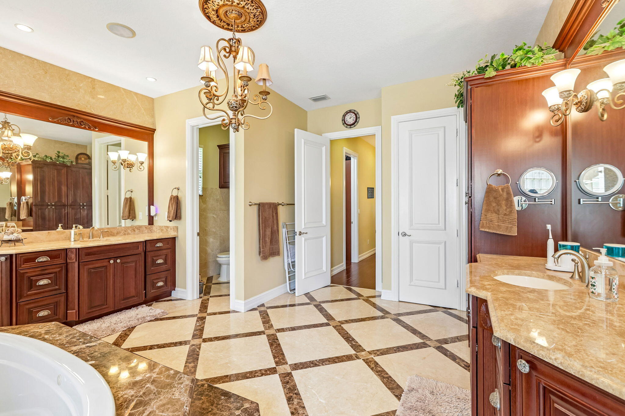 FLA FRUIT LANDS CO SUB NO 1 - Residential